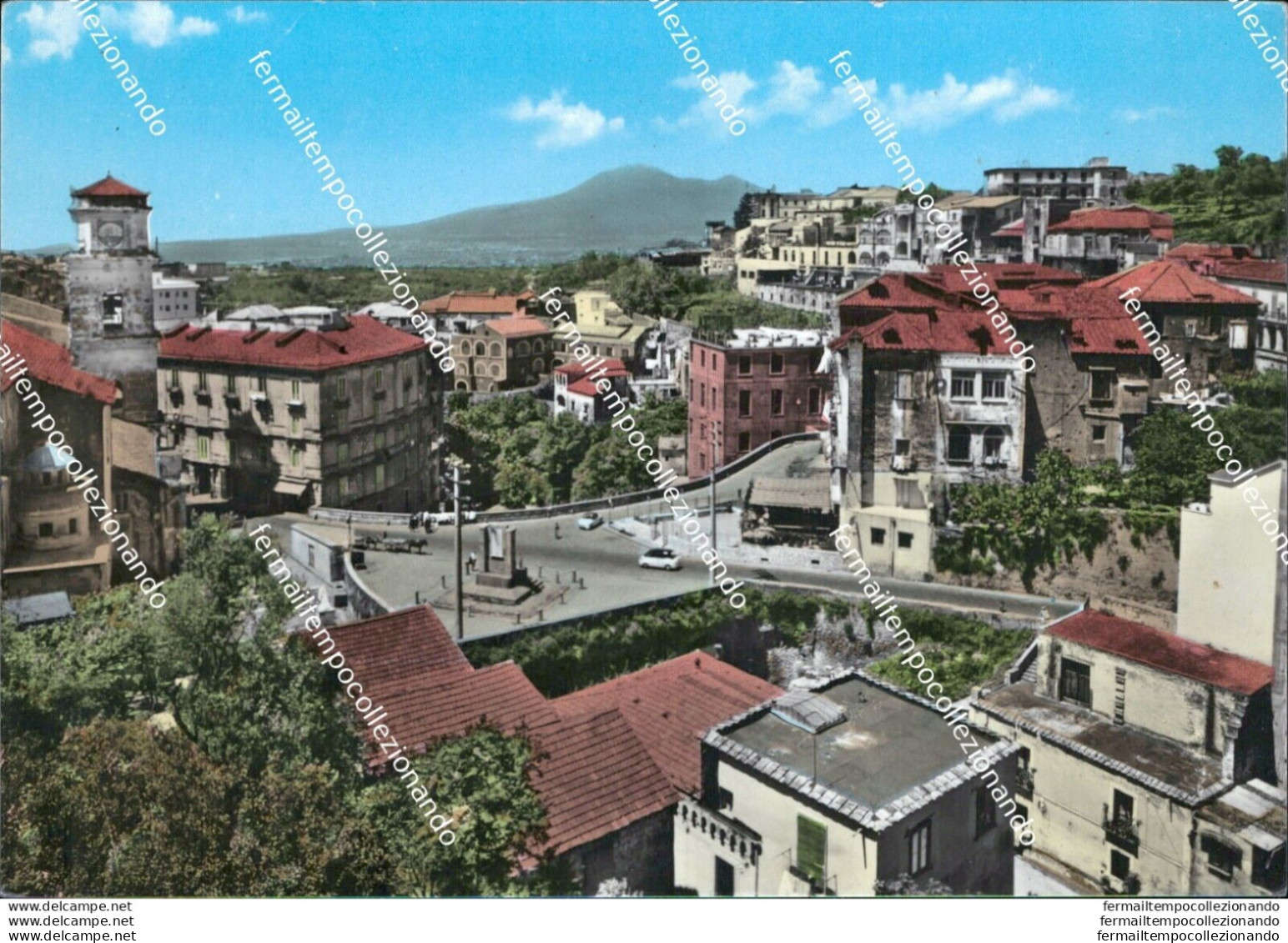 Au559 Cartolina Gragnano Panorama Con Vesuvio  Provincia Di Napoli - Napoli (Neapel)