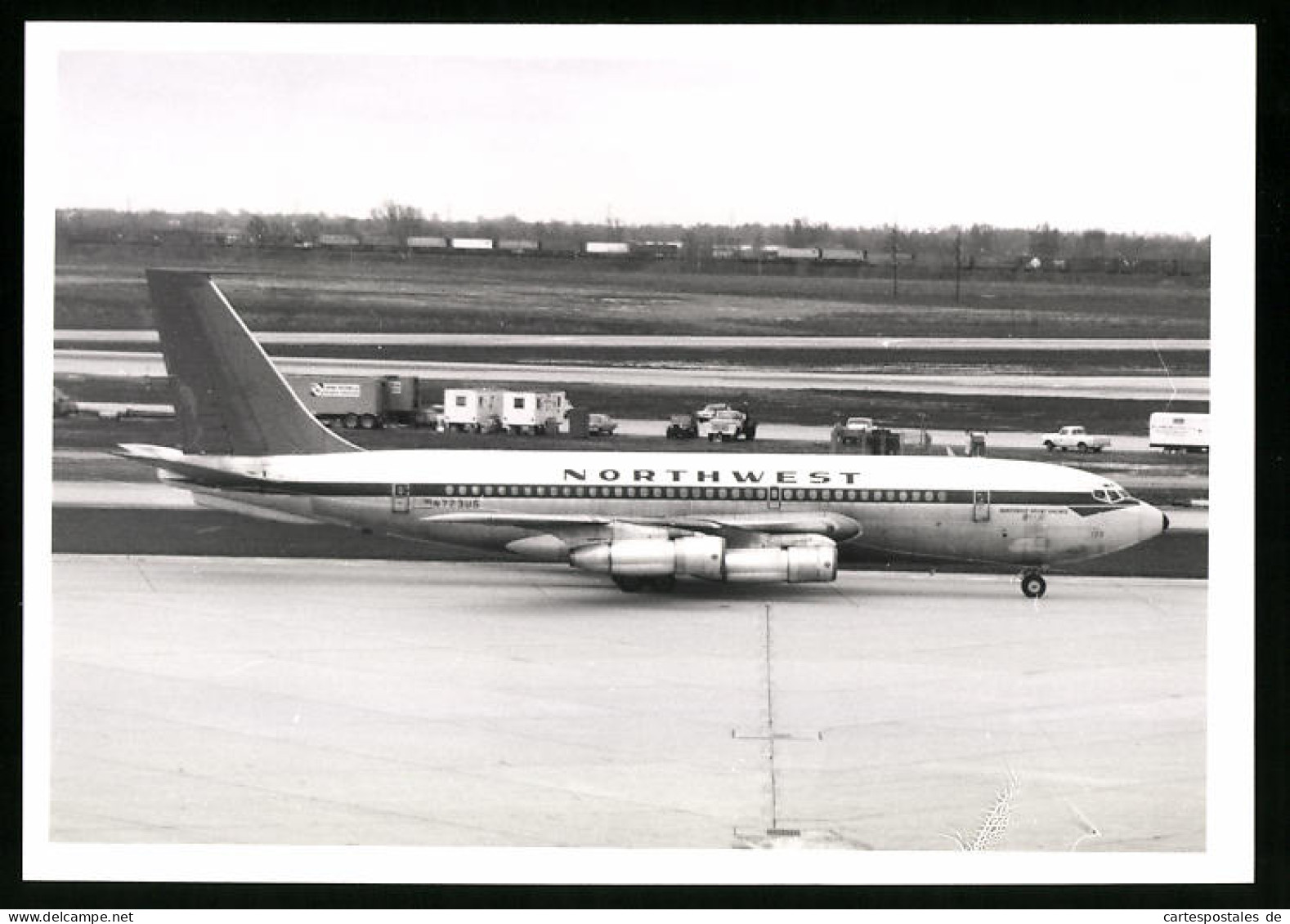 Fotografie Flugzeug Boeing 707, Passagierflugzeug Northwest Airline, Kennung N723US  - Aviation