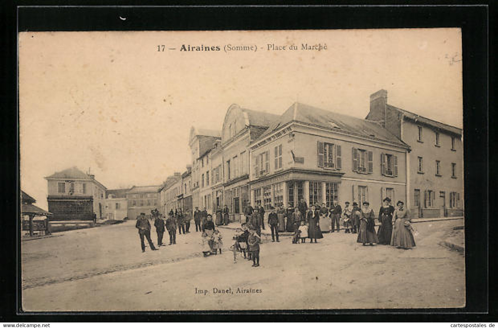 CPA Airaines, Place Du Marché  - Autres & Non Classés