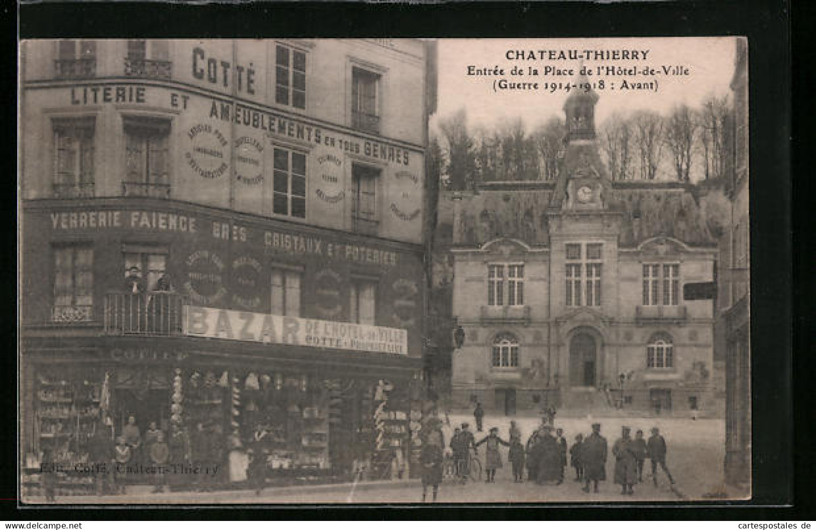 CPA Chateau-Thierry, Entrée De La Place De L'Hotel-de-Ville  - Chateau Thierry