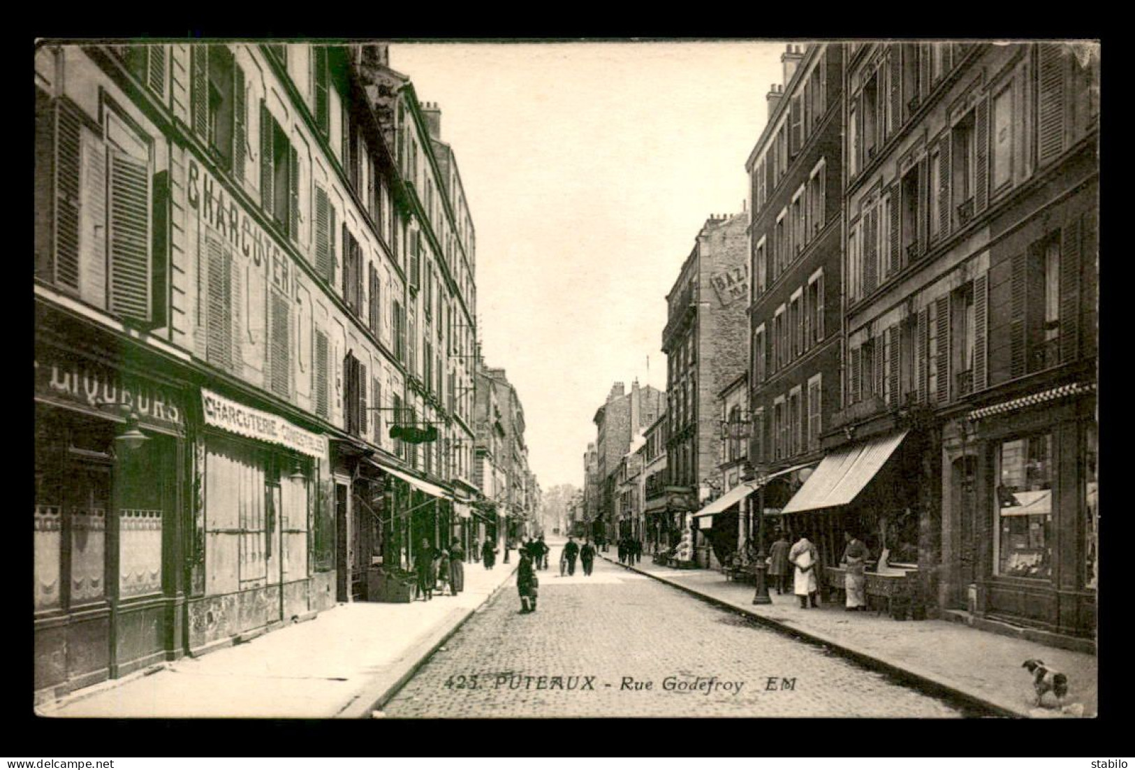 92 - PUTEAUX - RUE GODEFROY - Puteaux