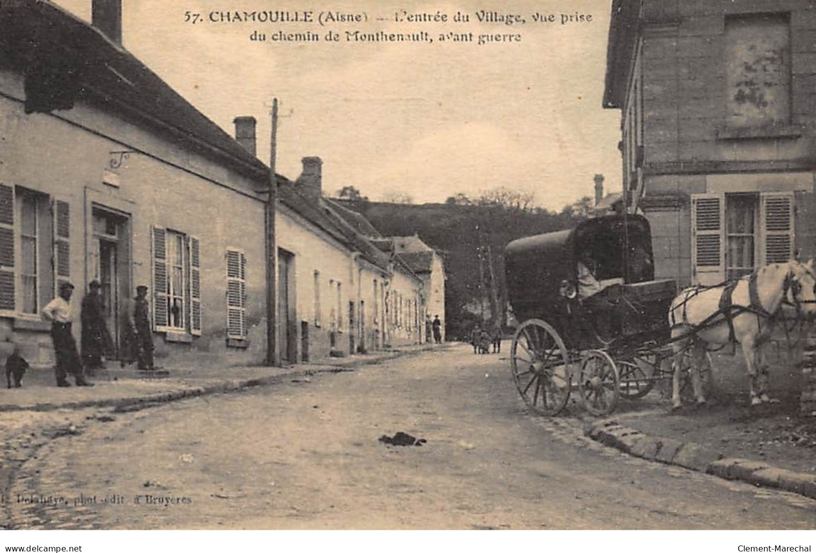 CHAMOUILLE : L'entrée Du Village Vue Prise Du Chemin De Monthenault Avant Guerre - Tres Bon Etat - Other & Unclassified