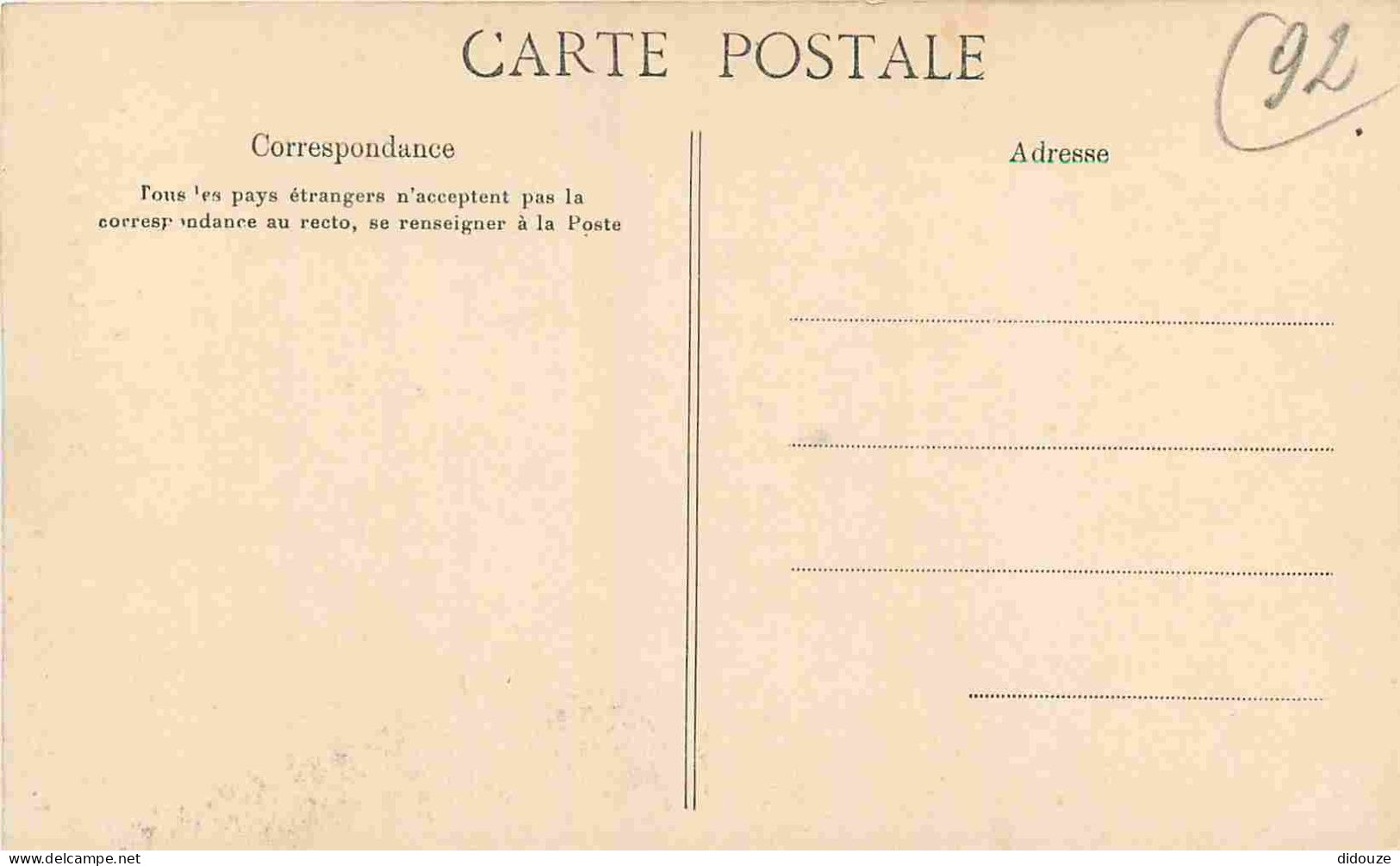 92 - Robinson - Le Grand Arbre - Animée - CPA - Voir Scans Recto-Verso - Le Plessis Robinson