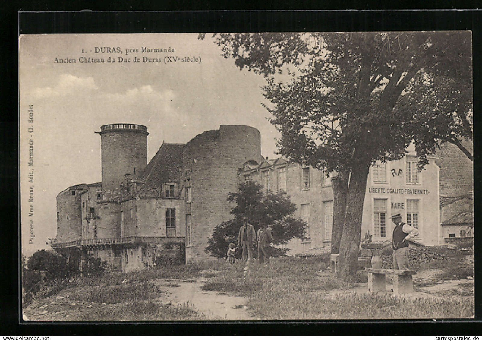 CPA Duras, Ancien Château Des Ducs De Duras Et La Mairie  - Other & Unclassified