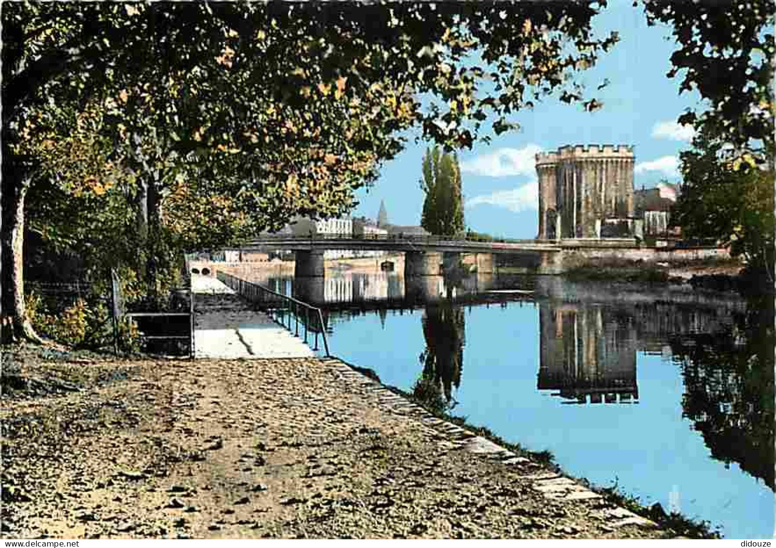 55 - Verdun - Le Pont Et La Porte Chaussée - Carte Neuve - CPM - Voir Scans Recto-Verso - Verdun