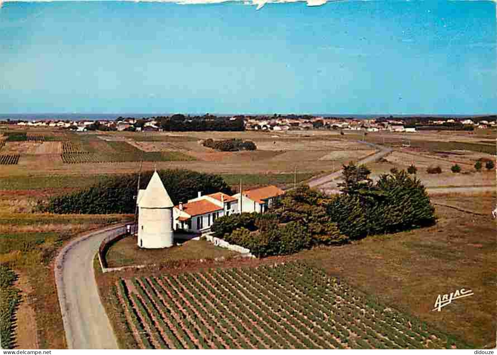 17 - Ile D'Oléron - Le Moulin De La Brée - Editeur Arjac - Etat Abimé Sur Le Haut - CPM - Voir Scans Recto-Verso - Ile D'Oléron