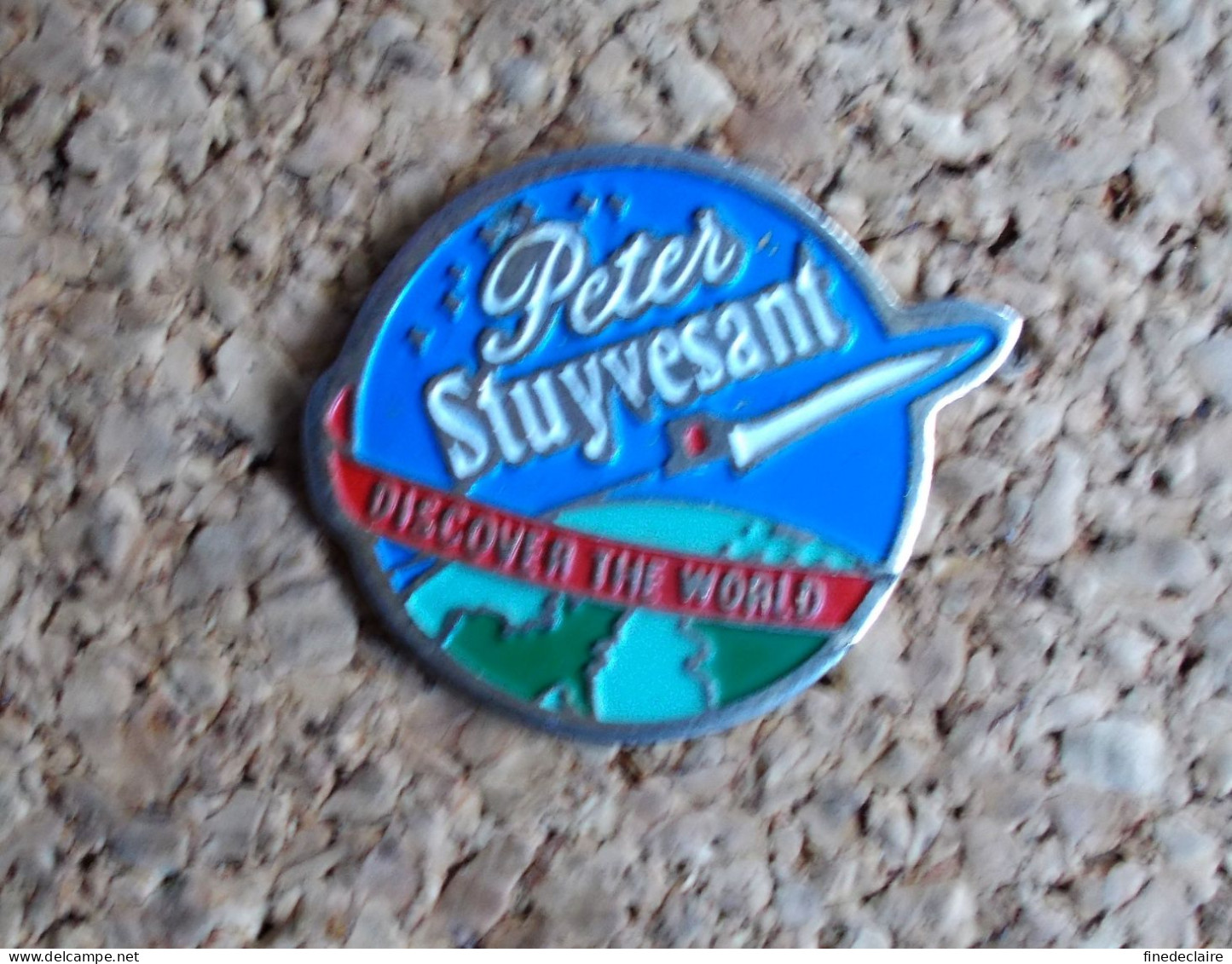 Pin's - Peter Stuyvesant - Discover The World - Trademarks