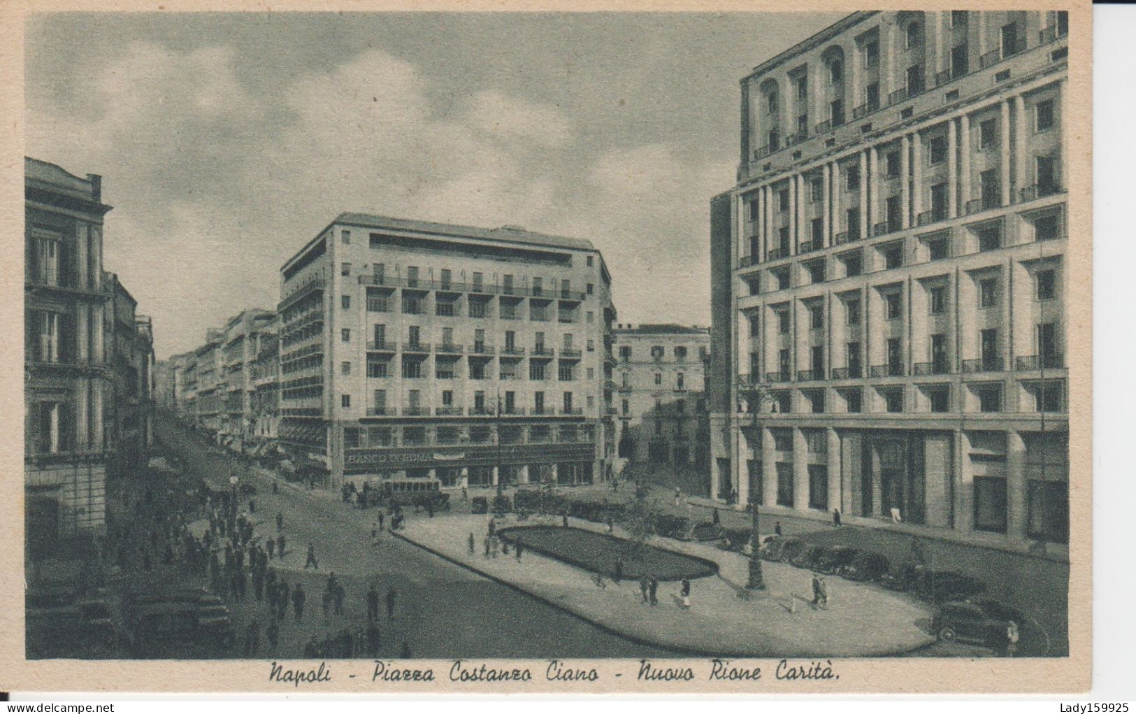 Piazza Costanzo Ciano Nuova Rione Carita Naples Napoli Italie Immeubles Autobus Autos Animation Buildings Cars Animation - Napoli