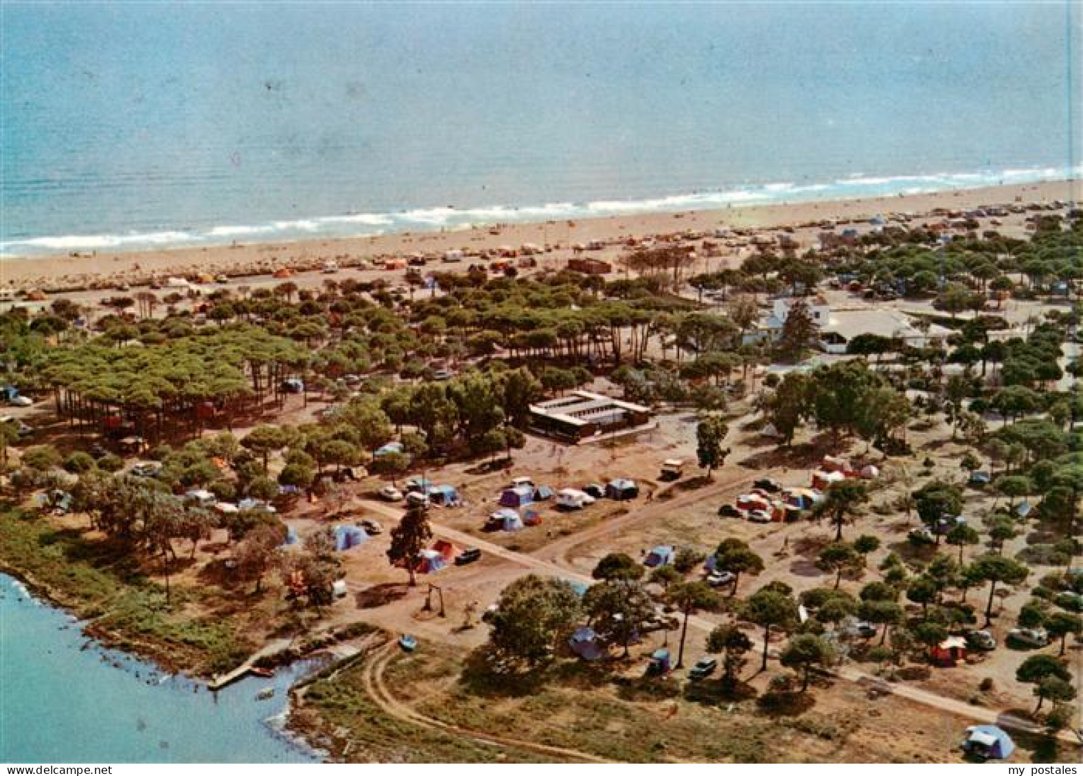 73946118 Castelldefels_Costa_Brava_ES Camping El Toro Bravo Vista Aérea - Autres & Non Classés