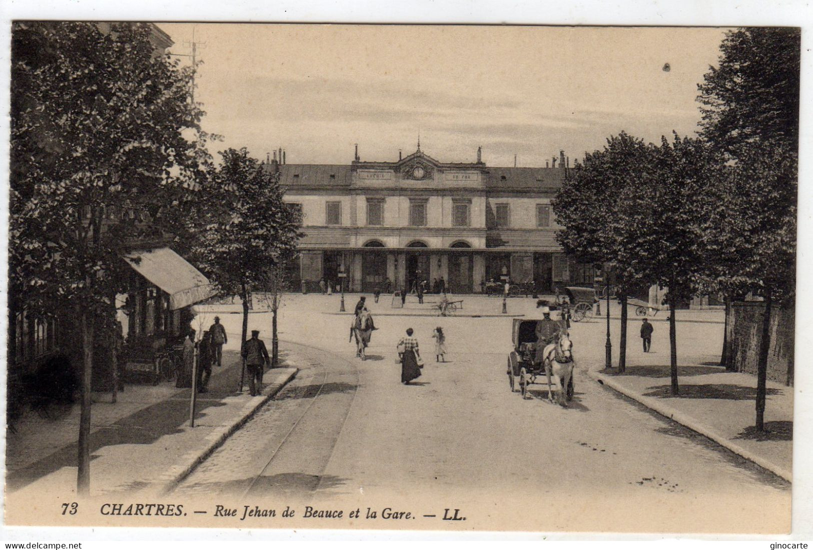 Chartres Rue Jean De Beauce Et La Gare - Chartres