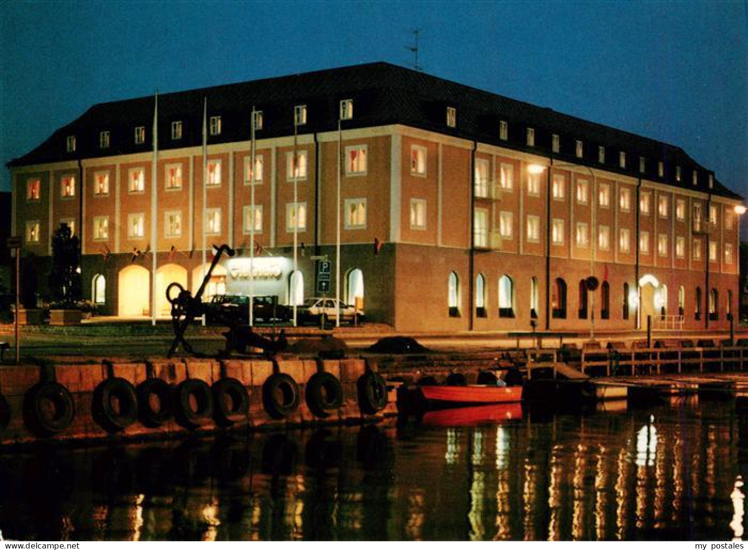 73904729 Karlshamn Sweden Hotel Carlshamn Nachtaufnahme - Sweden