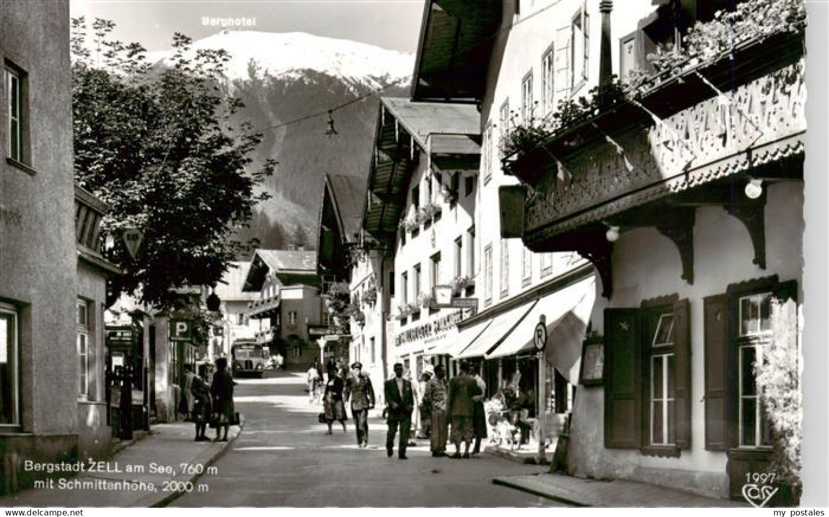 73904680 Zell See AT Ortszentrum Mit Blick Zur Schmittenhoehe Hohe Tauern - Autres & Non Classés