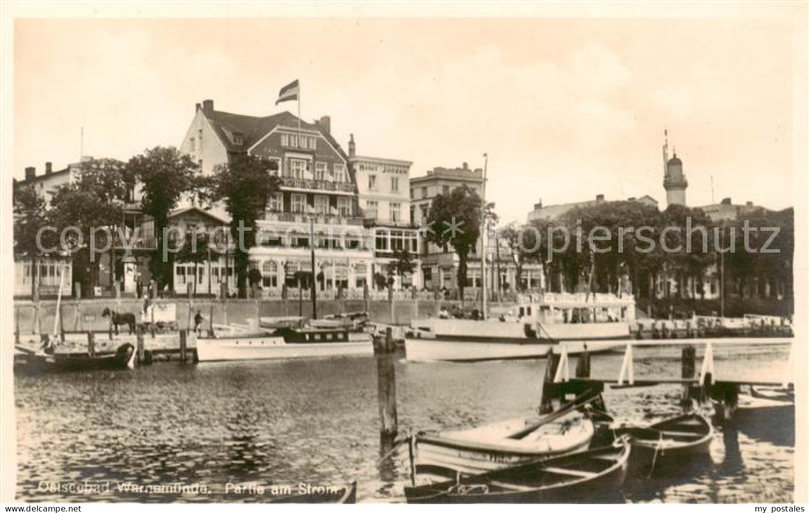 73831776 Warnemuende Ostseebad Partie Am Strom Warnemuende Ostseebad - Rostock