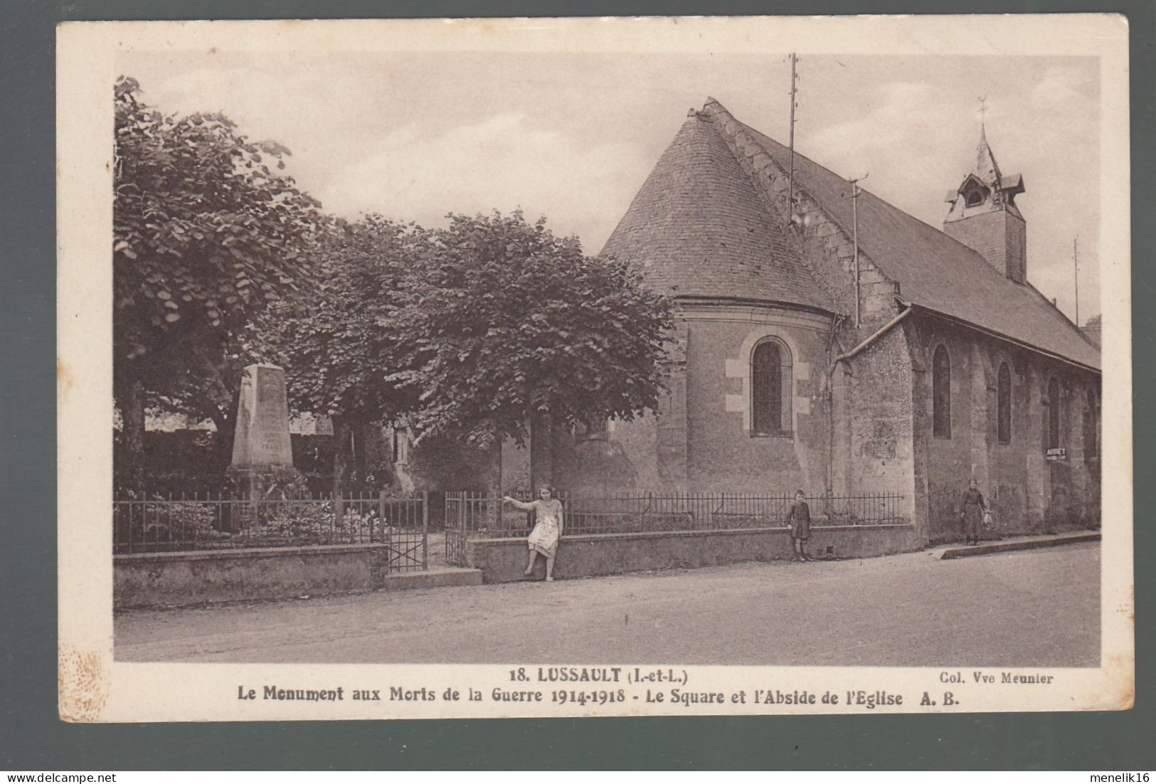 CP - 37 - Lussault - Monument Aux Morts De La Guerre 1914-18 - Sqquare - Autres & Non Classés