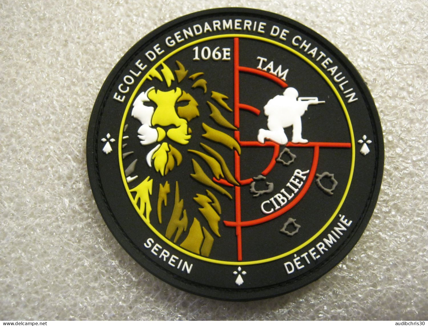 ECUSSON ECOLE DE GENDARMERIE DE CHATEAULIN 106° PROMOTION SUR SCRATCH 80MM - Police