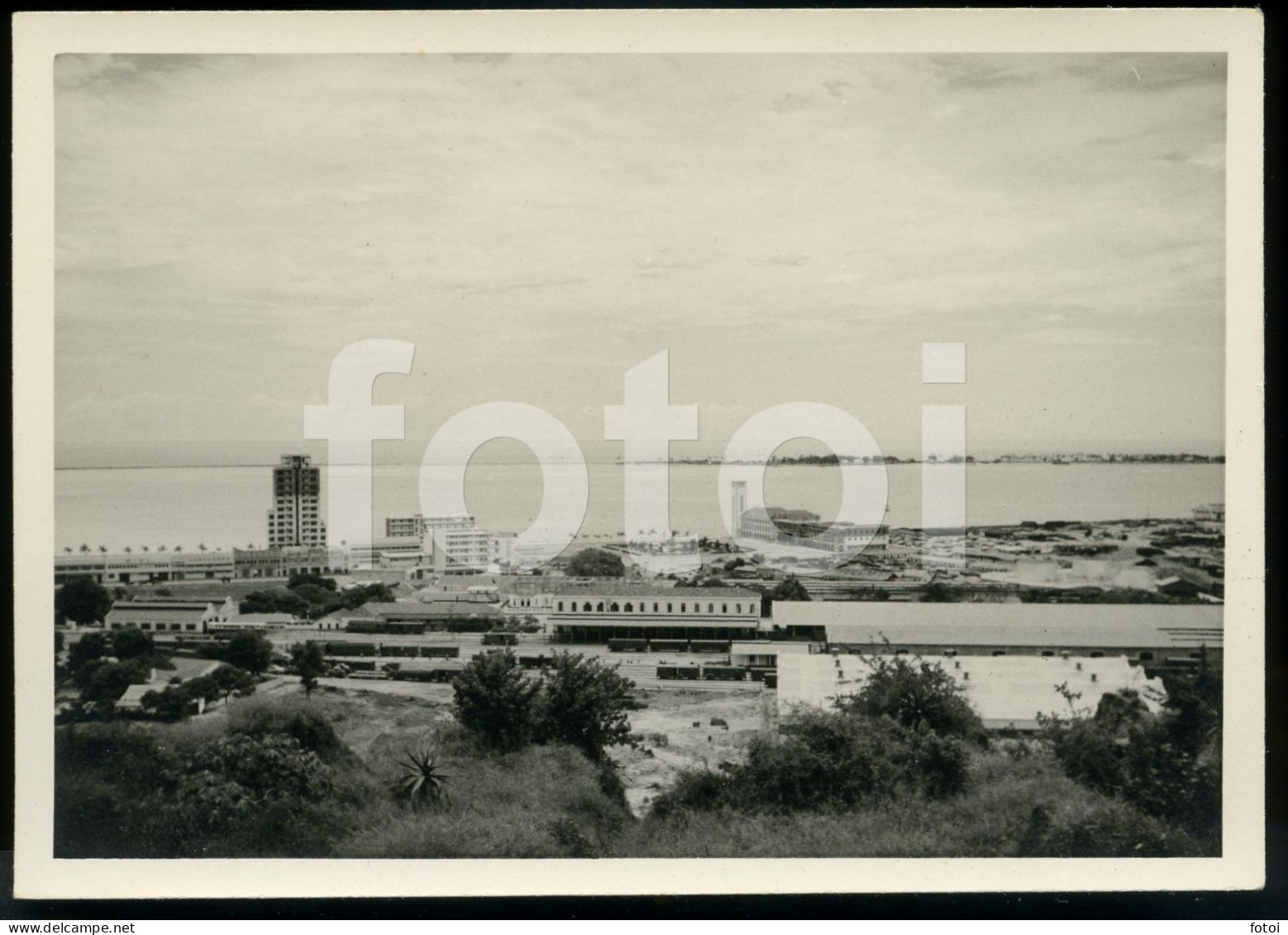 1957 REAL AMATEUR PHOTO FOTO BILD BAHNHOF RAILROAD TRAIN STATION LUANDA ANGOLA AFRICA AFRIQUE AT5 - Eisenbahnen