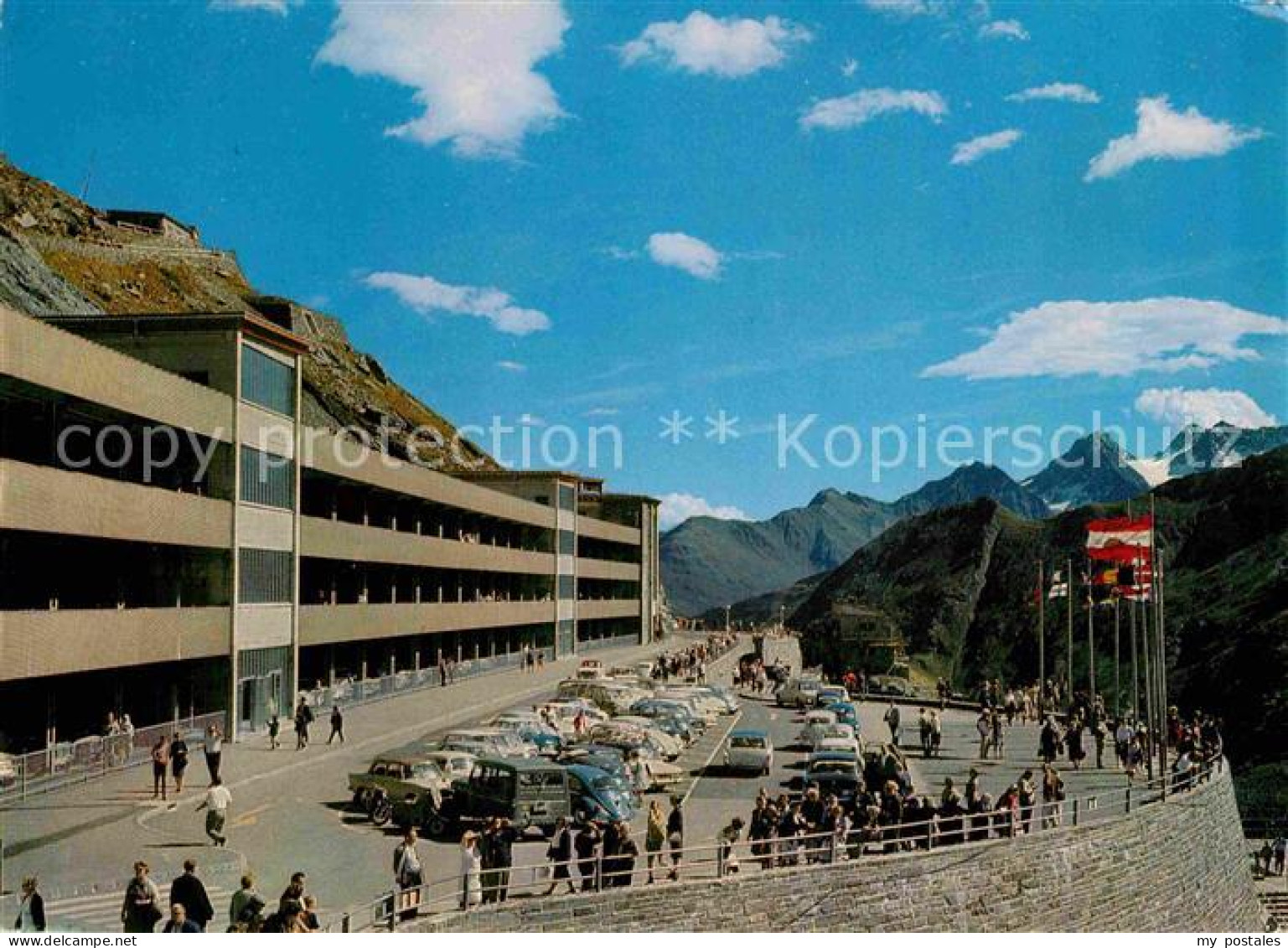 72681300 Grossglockner Hochalpenstrasse Parkplatz Freiwandeck Grossparkhaus Heil - Autres & Non Classés