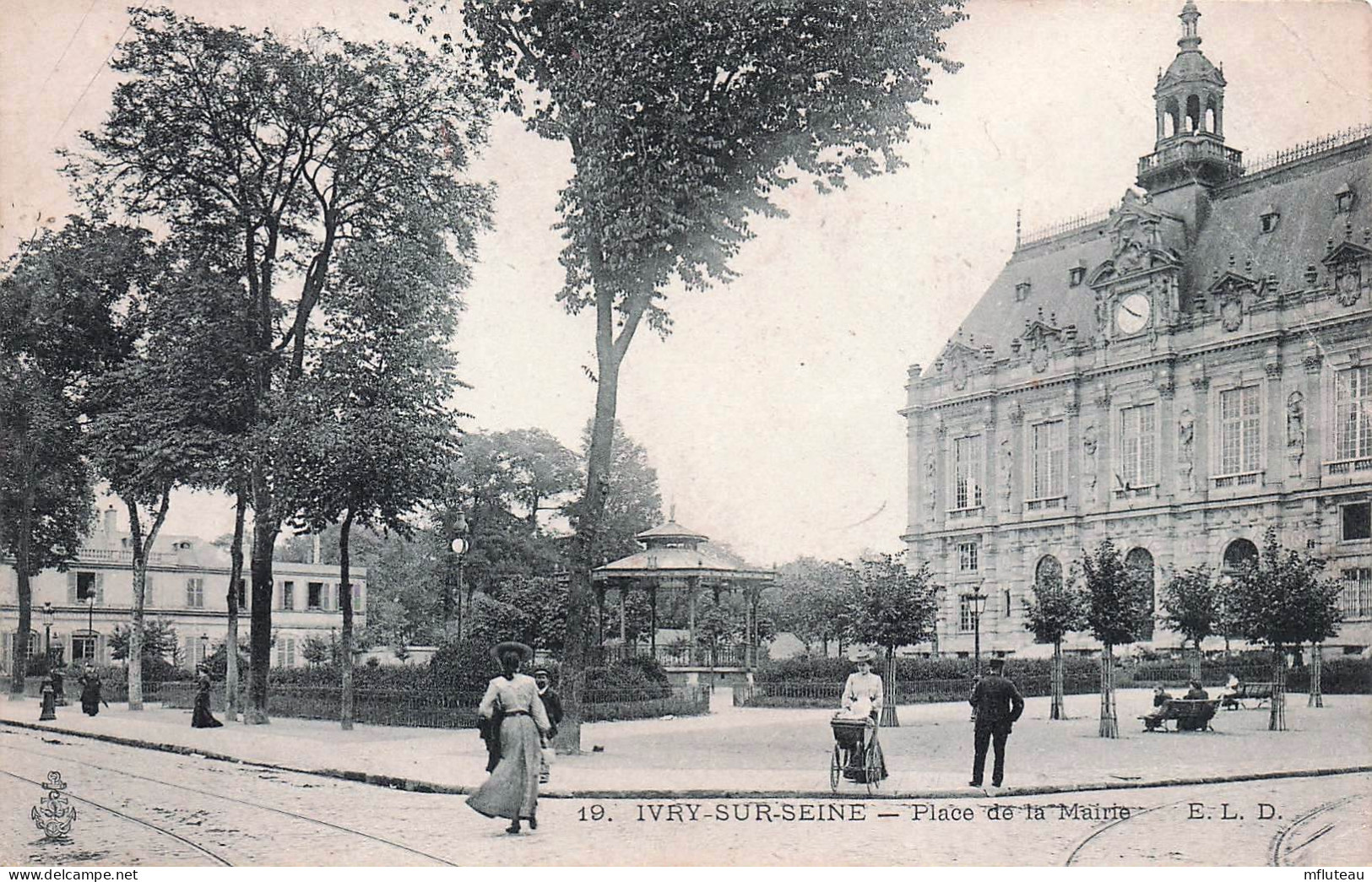 94* IVRY  S/SEINE Place De La Mairie   RL45,1184 - Ivry Sur Seine