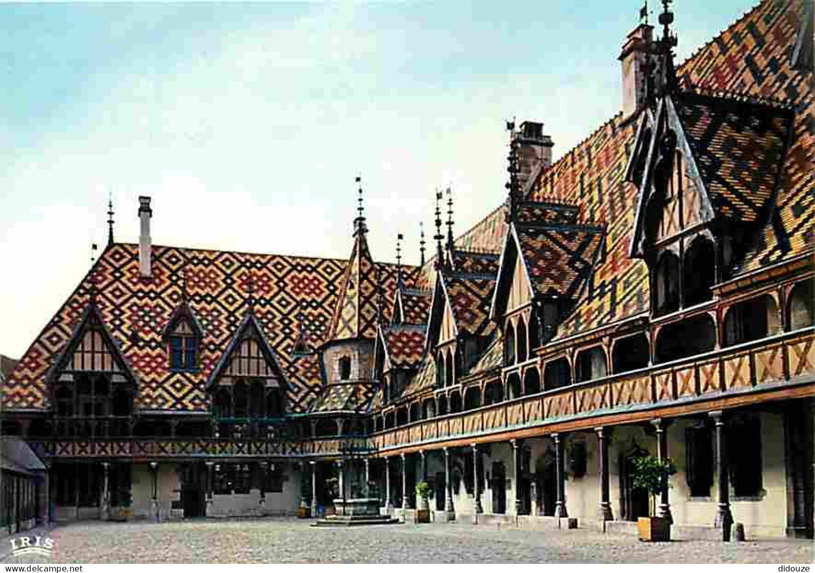 21 - Beaune - L'Hotel Dieu - La Cour D'honneur - Vue Générale - Carte Neuve - CPM - Voir Scans Recto-Verso - Beaune