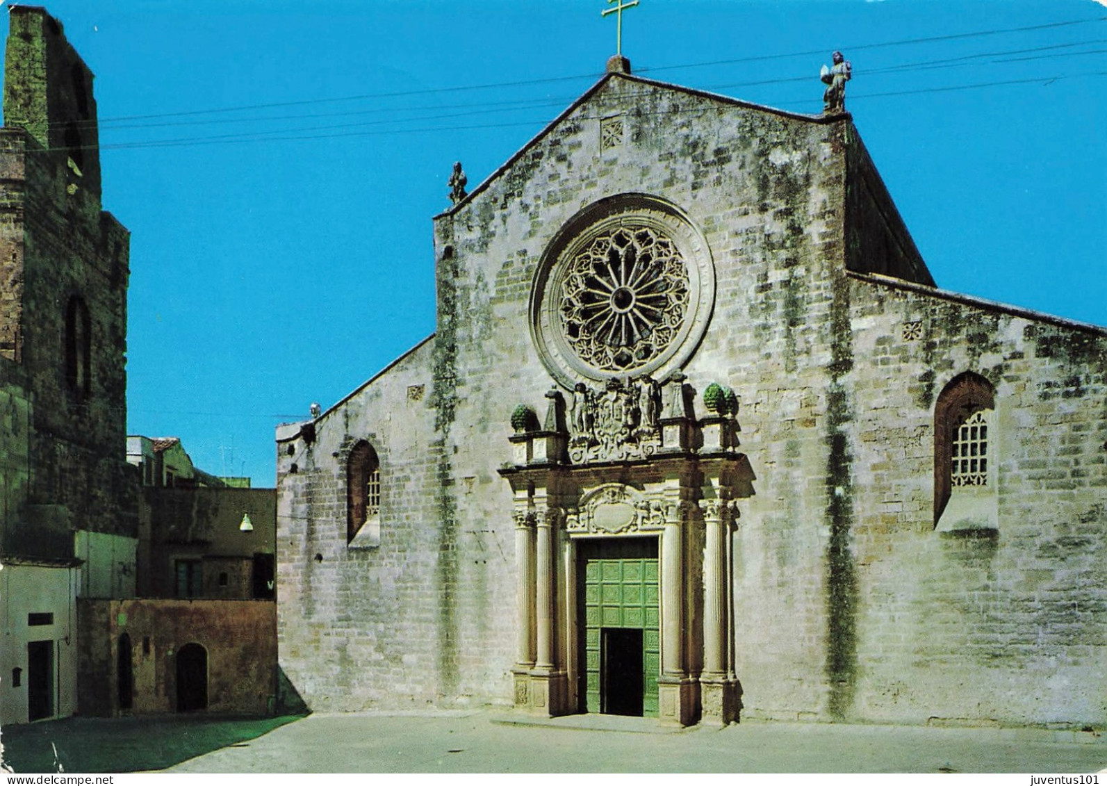 CPSM Otranto-La Cattedrale-Timbre    L2920 - Autres & Non Classés