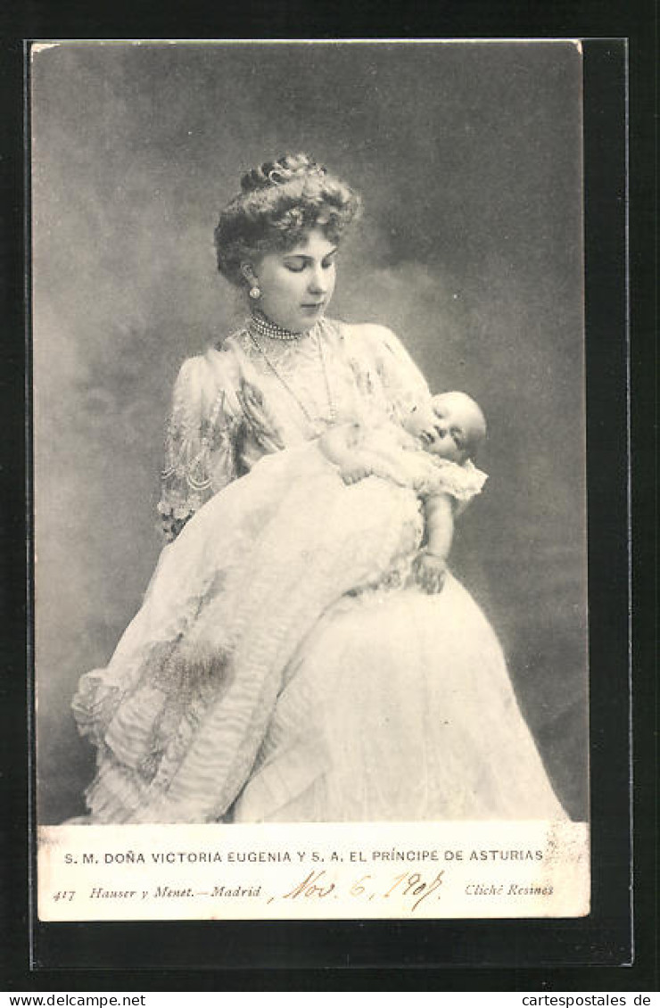 Postal S.M. Dona Victoria Eugenia Y S.A. El Principe De Asturias  - Royal Families