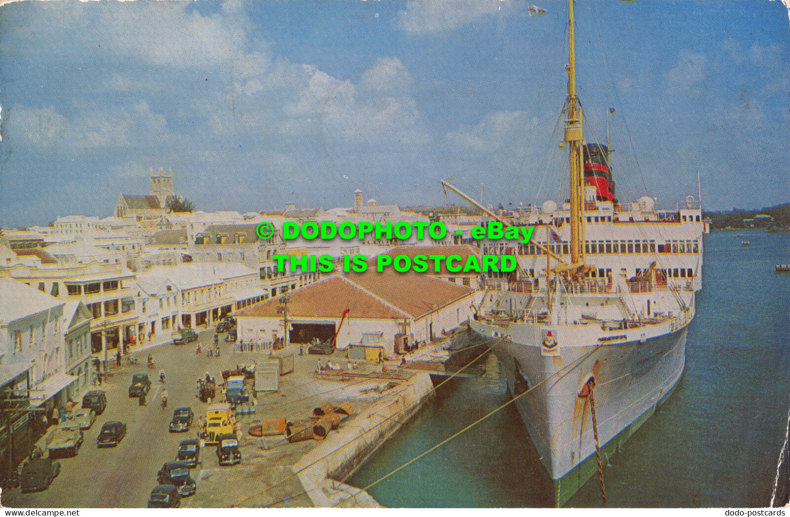 R499372 Queen Of Bermuda At No. 1. Dock In Hamilton. Bermuda Drug. A Mike Robert - Welt