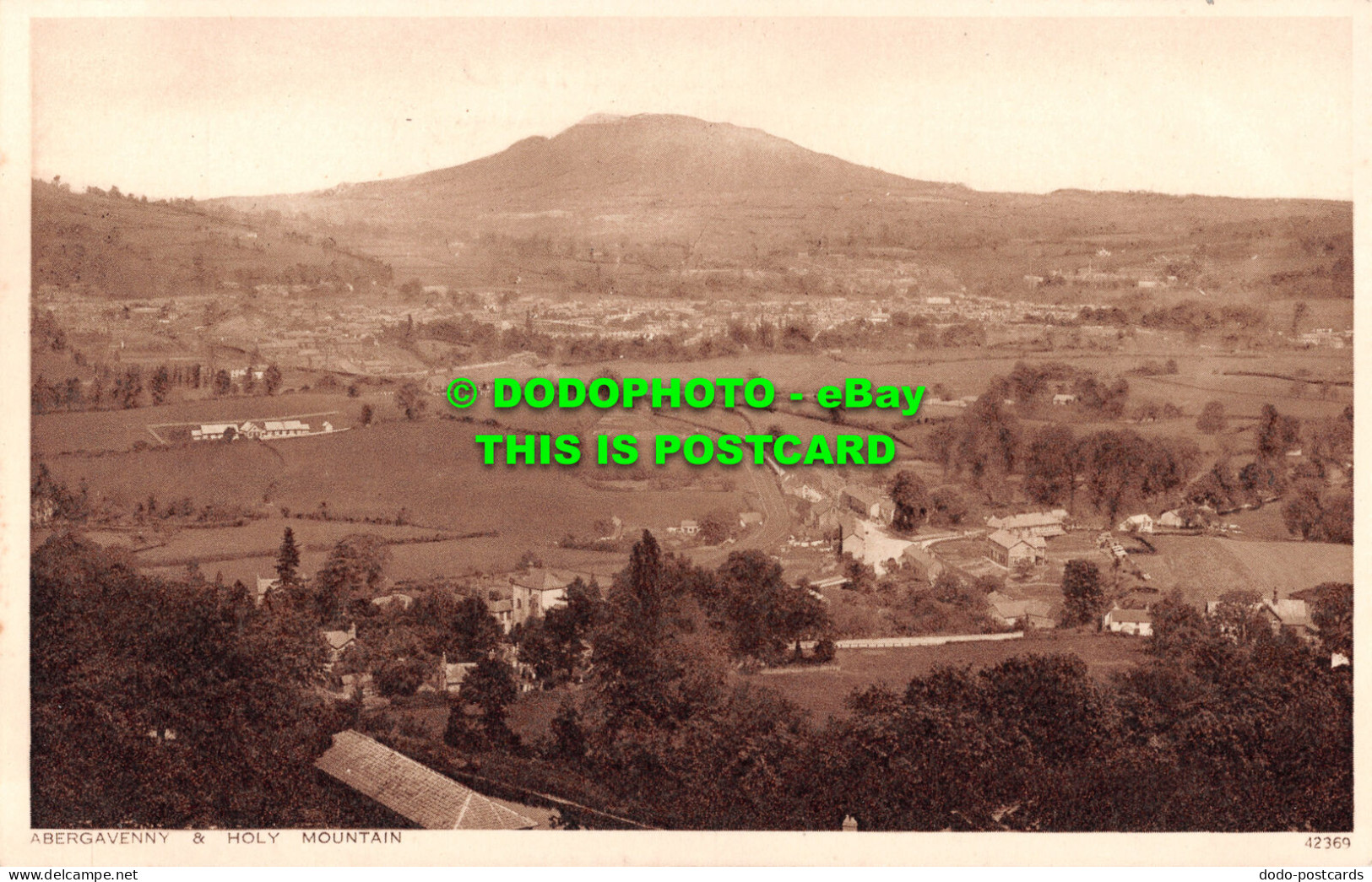 R500216 Abergavenny And Holy Mountain. Photochrom. 1931 - Mundo