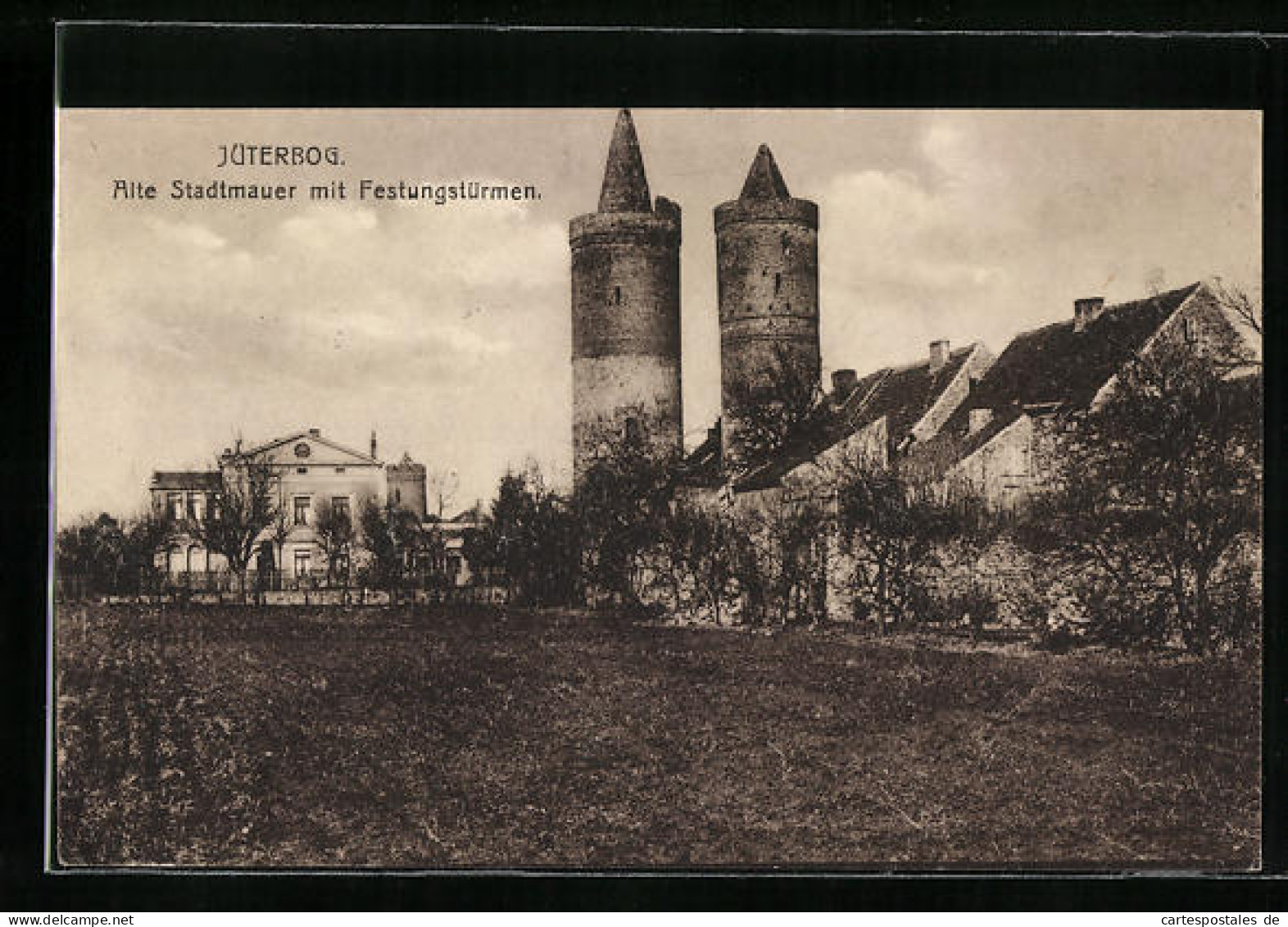 AK Jüterbog, Alte Stadtmauer Mit Festungstürmen  - Jüterbog