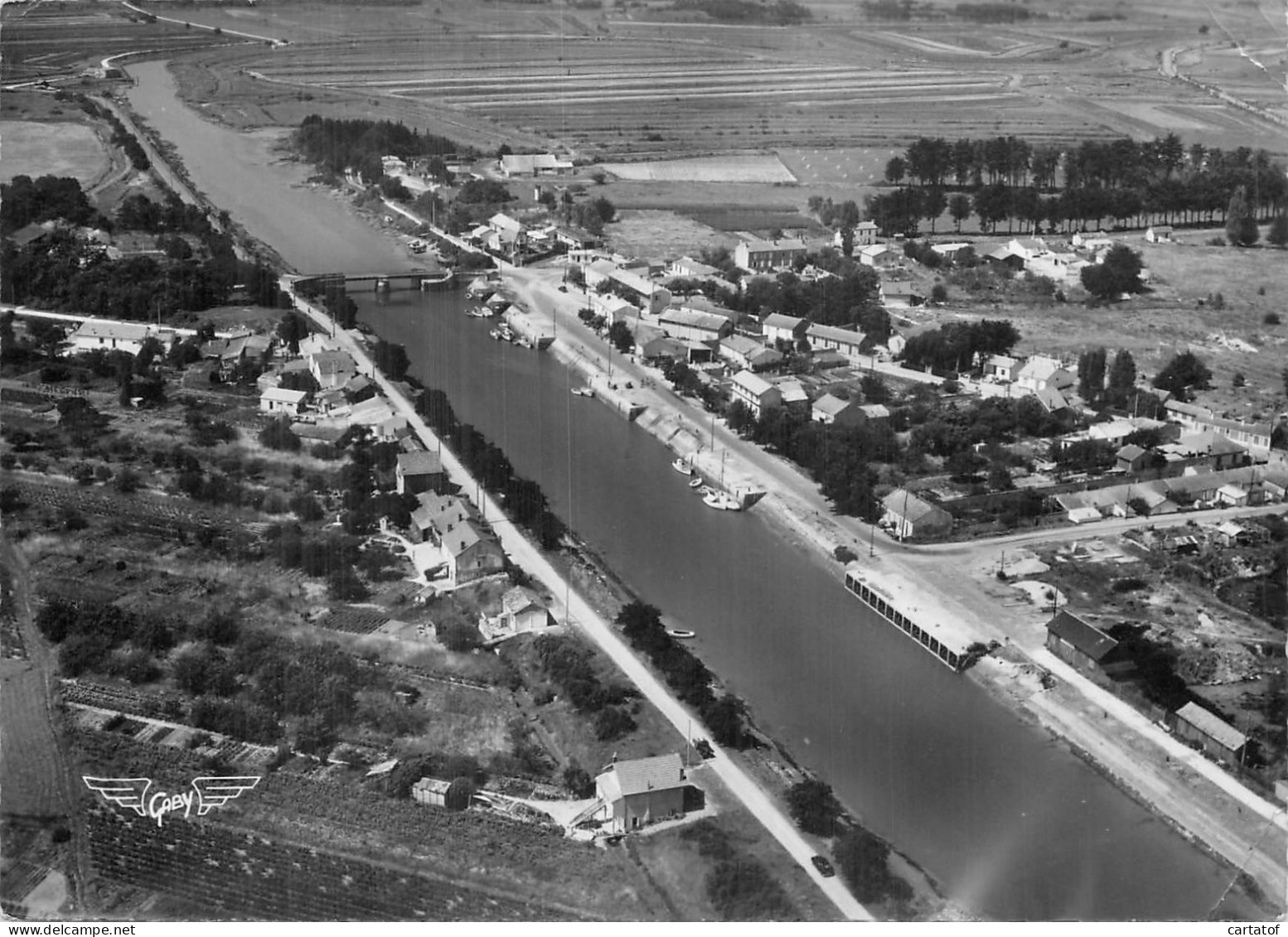 ILE D'OLERON . BOYARDVILLE . Le Port Et Vue D'ensemble. - Ile D'Oléron