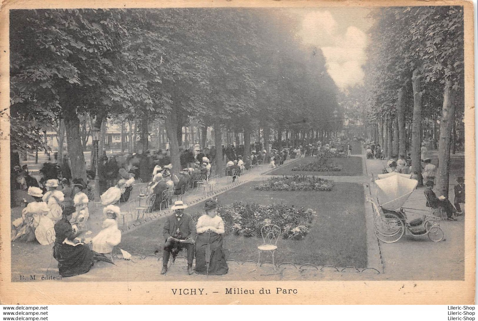 VICHY (03) Lot De 26 CPA (1910 à 1930) Différentes Sur Les Parcs - Vichy