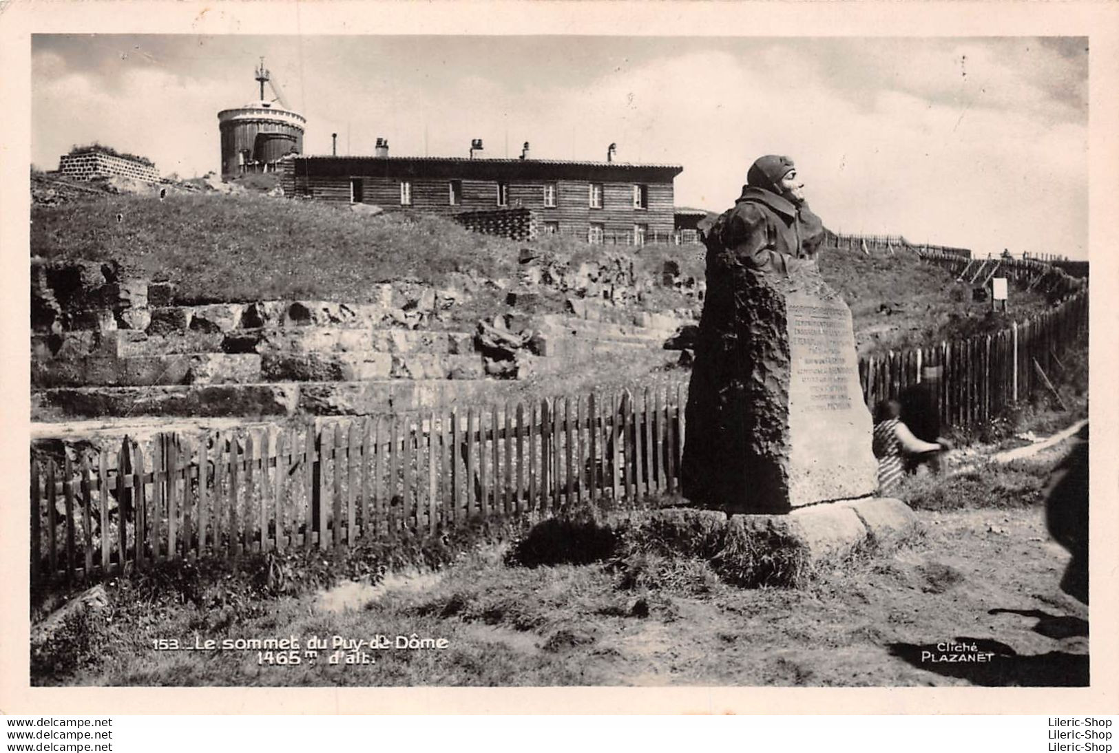 (63) CPSM 1951  Le Sommet Du Puy De Dome  (Cliché Plazanet)  Monument Aviateur Dédié à Eugène RENAUX ▬ Éd. CAP - Sonstige & Ohne Zuordnung