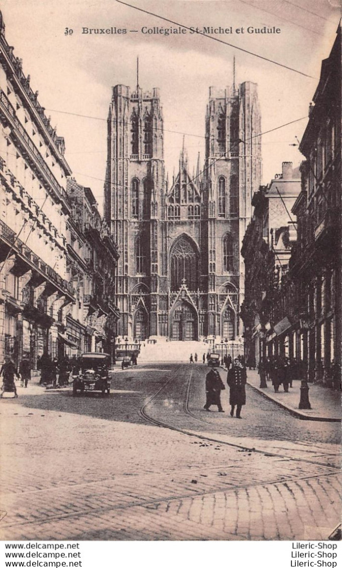 Petit lot de 14 cartes postales de Bruxelles