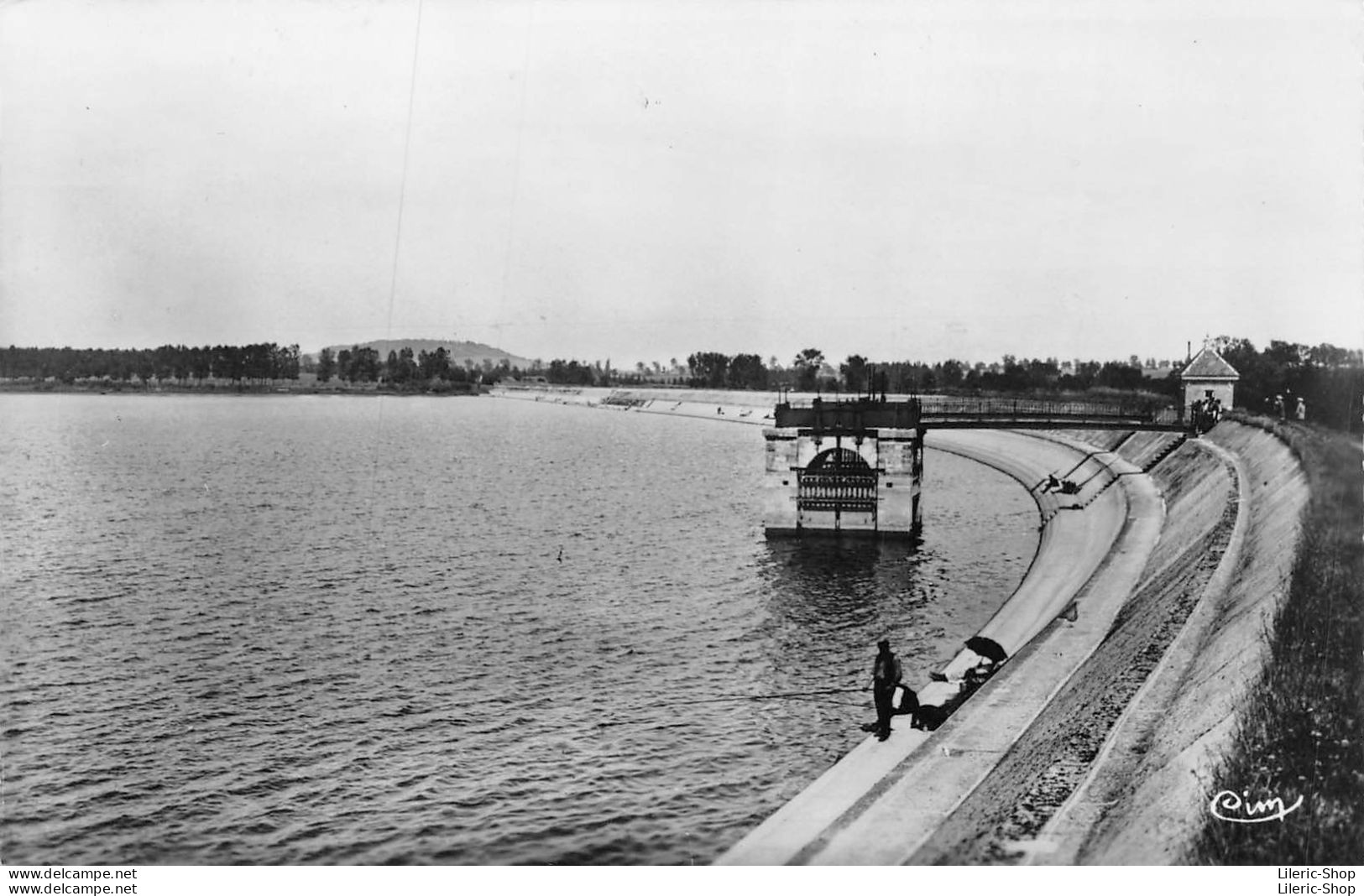 [52] Villegusien - Digue Du Réservoir De La VINGEANNE 2- Tour De Prise D'eau - Cpsm PF ± 1960 - Autres & Non Classés