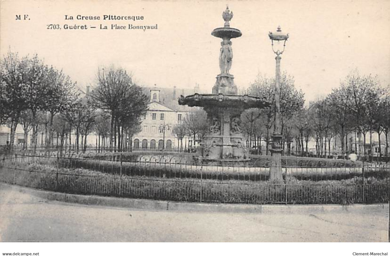 GUERET - La Place Bonnyaud - Très Bon état - Guéret