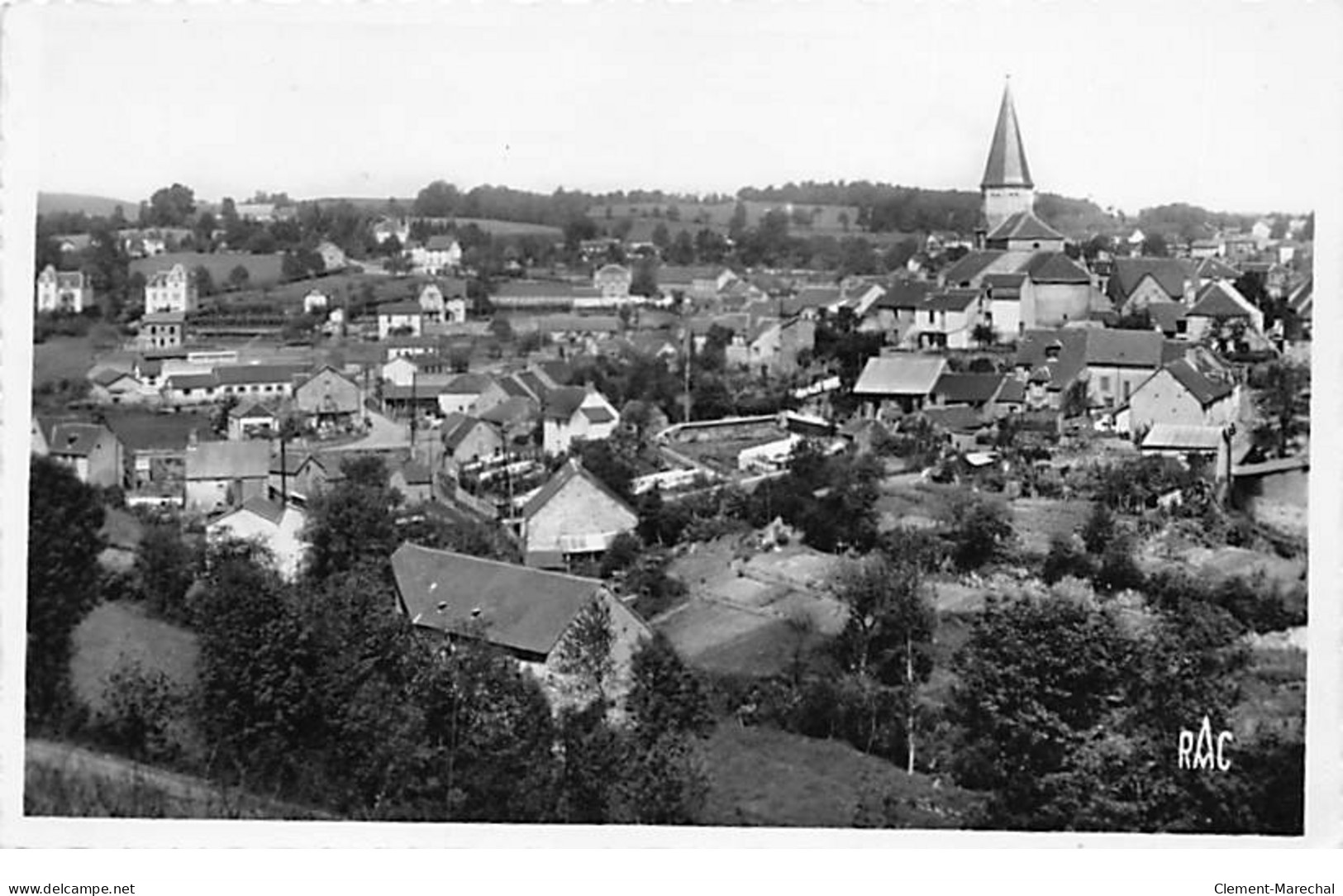 AUZANCES - Vue Générale - Très Bon état - Auzances