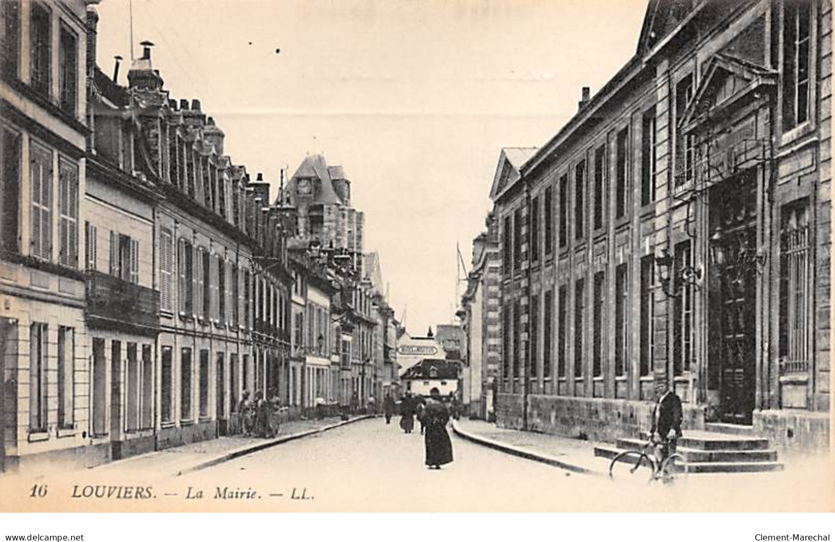 LOUVIERS - La Mairie - Très Bon état - Louviers