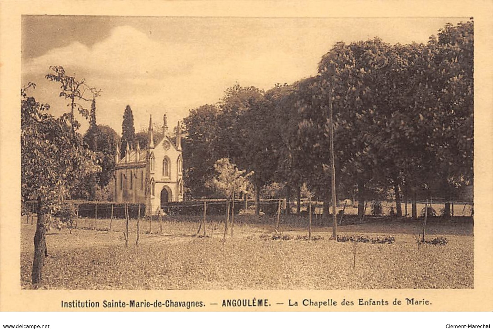 ANGOULEME - Institution Sainte Marie De Chavagnes - La Chapelle Des Enfants De Marie - Très Bon état - Angouleme