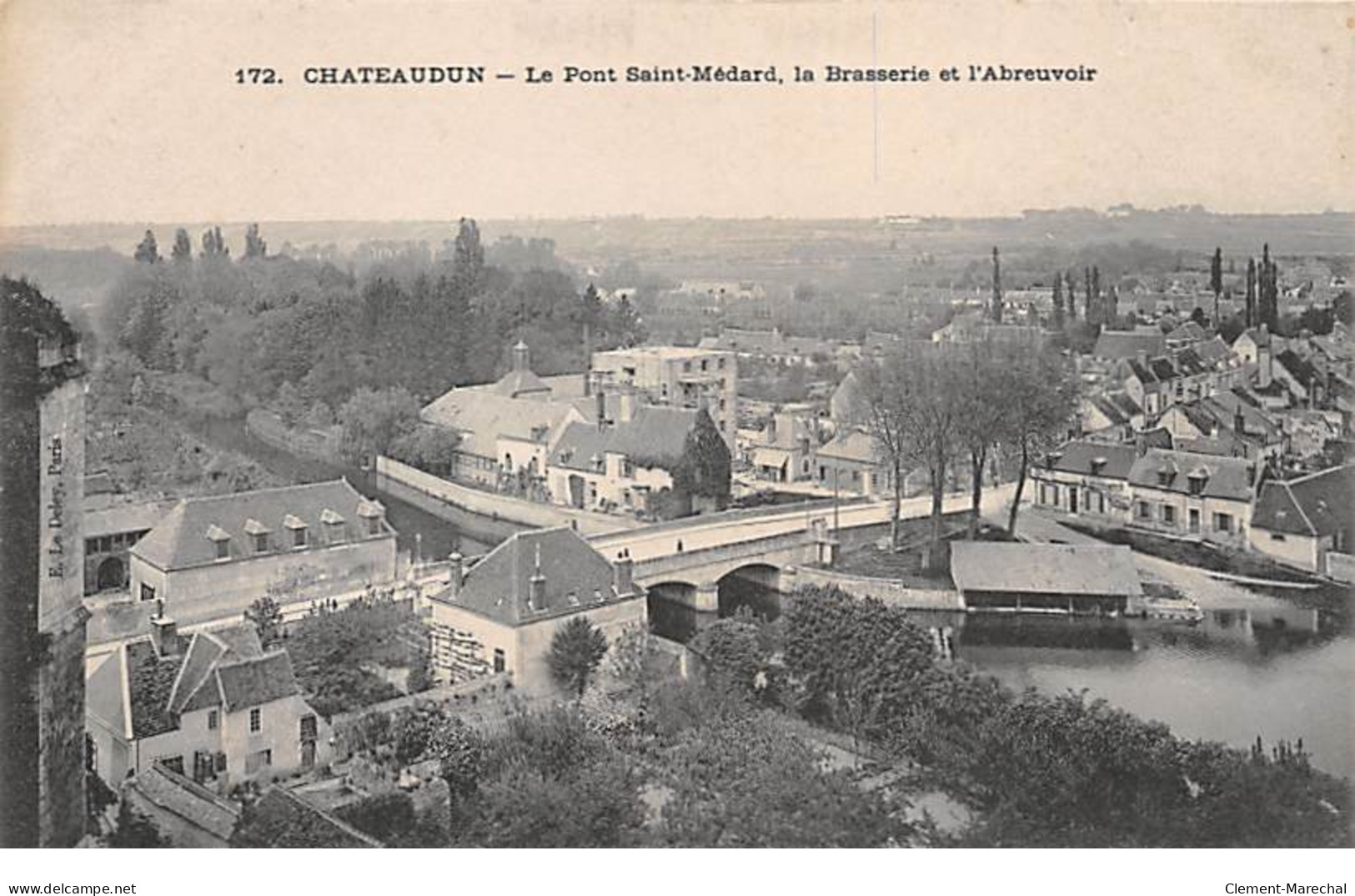 CHATEAUDUN - Le Pont Saint Médard, La Brasserie Et L'abreuvoir - Très Bon état - Chateaudun