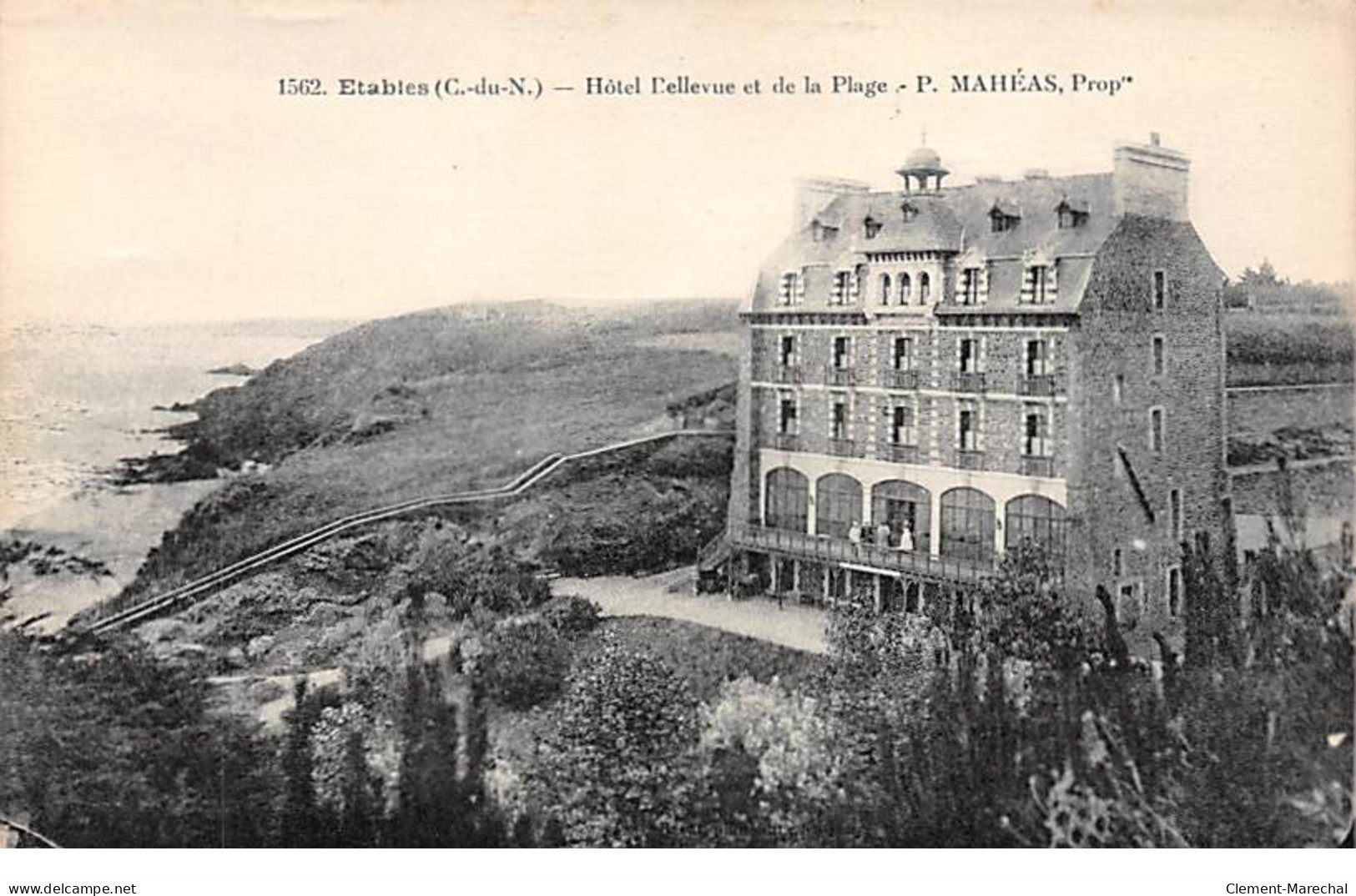 ETABLES - Hôtel Bellevue Et De La Plage - Très Bon état - Etables-sur-Mer