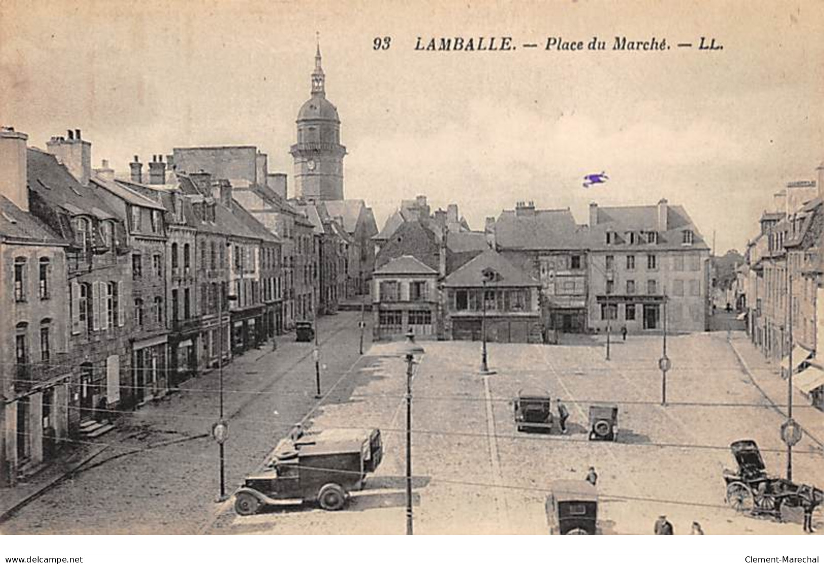 LAMBALLE - Place Du Marché - Très Bon état - Lamballe