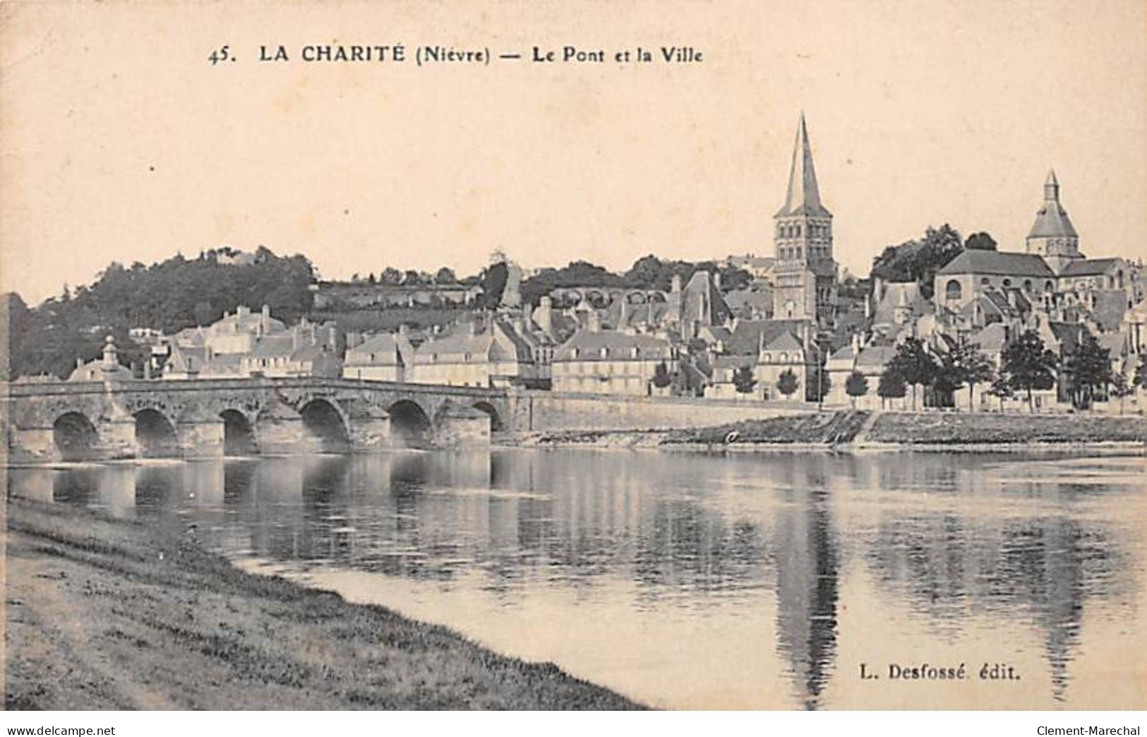 LA CHARITE - Le Pont Et La Ville - Très Bon état - La Charité Sur Loire