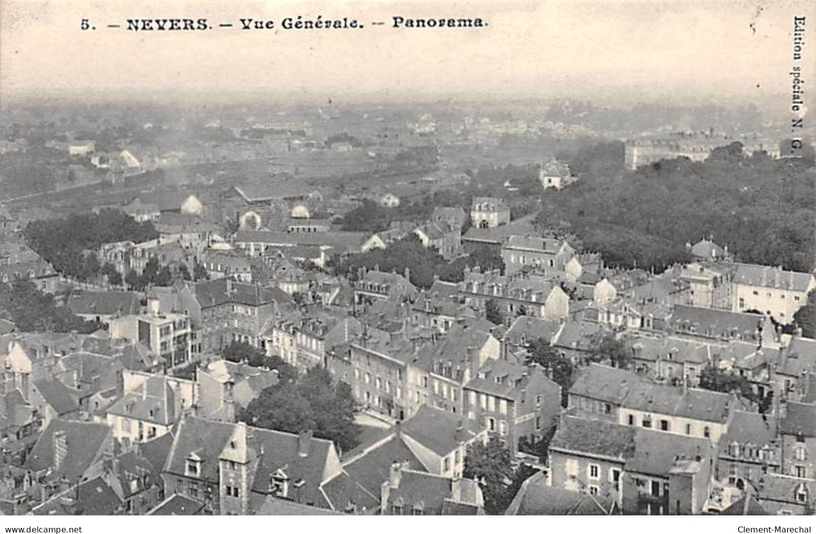 NEVERS - Vue Générale - Panorama - Très Bon état - Nevers