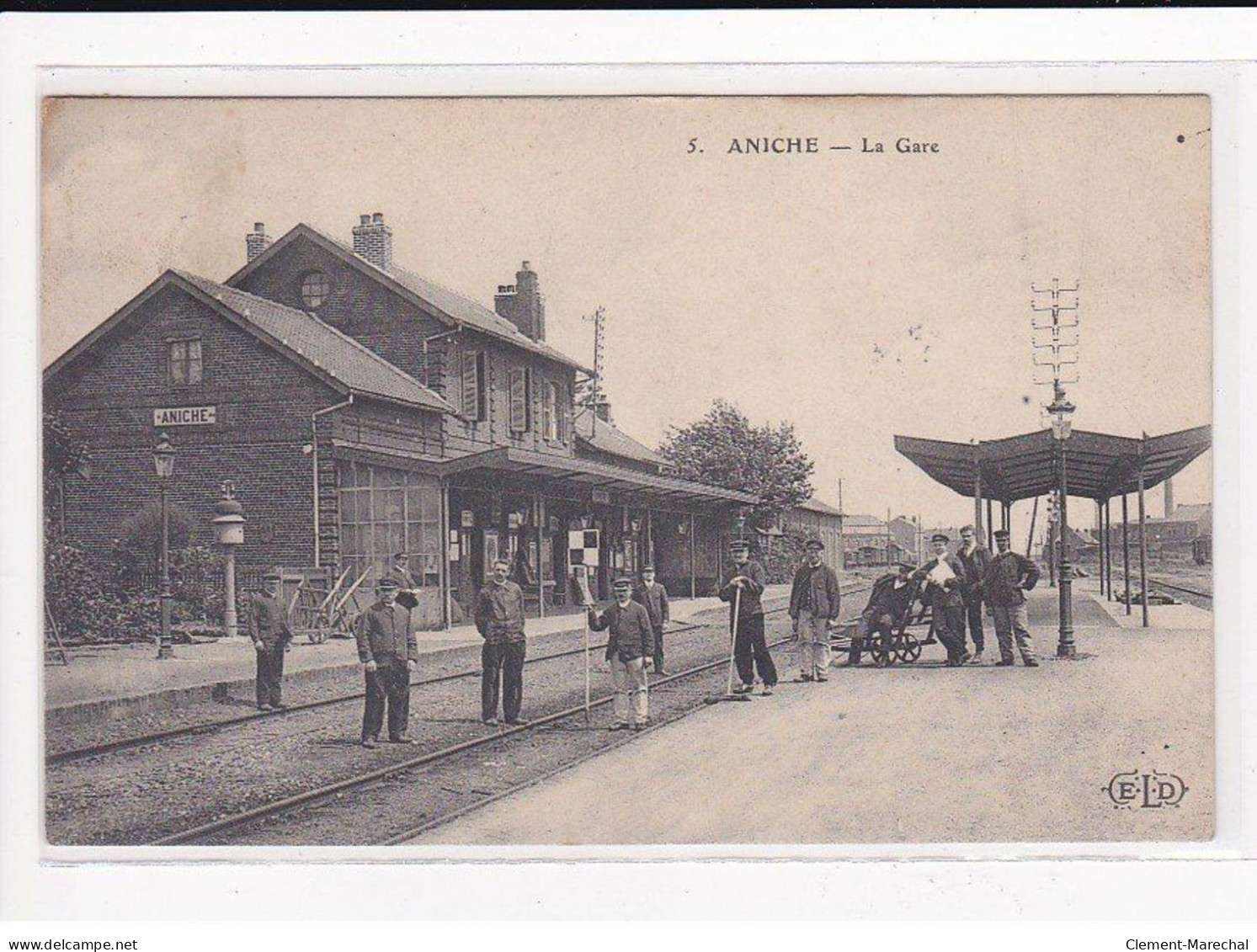 ANICHE : La Gare - Très Bon état - Autres & Non Classés