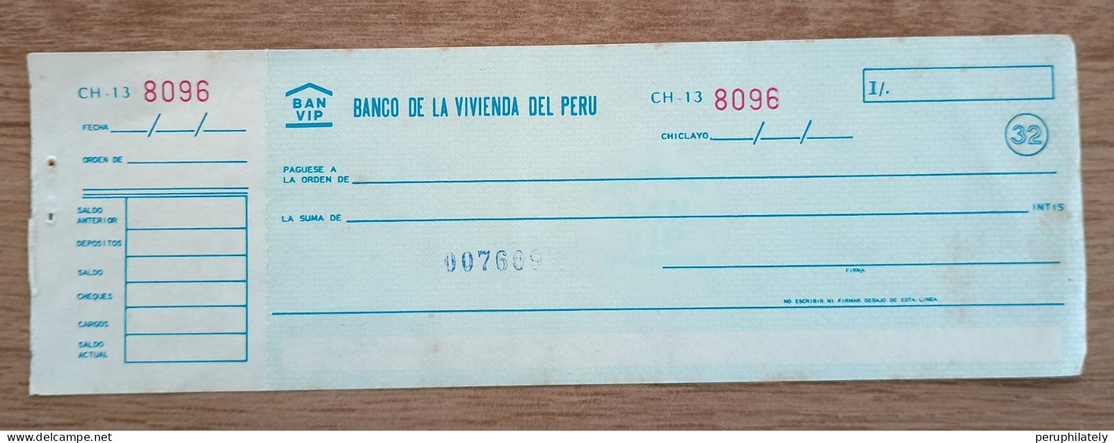 Peru Bank Check , Banco De La Vivienda De Peru ; Rare - Pérou