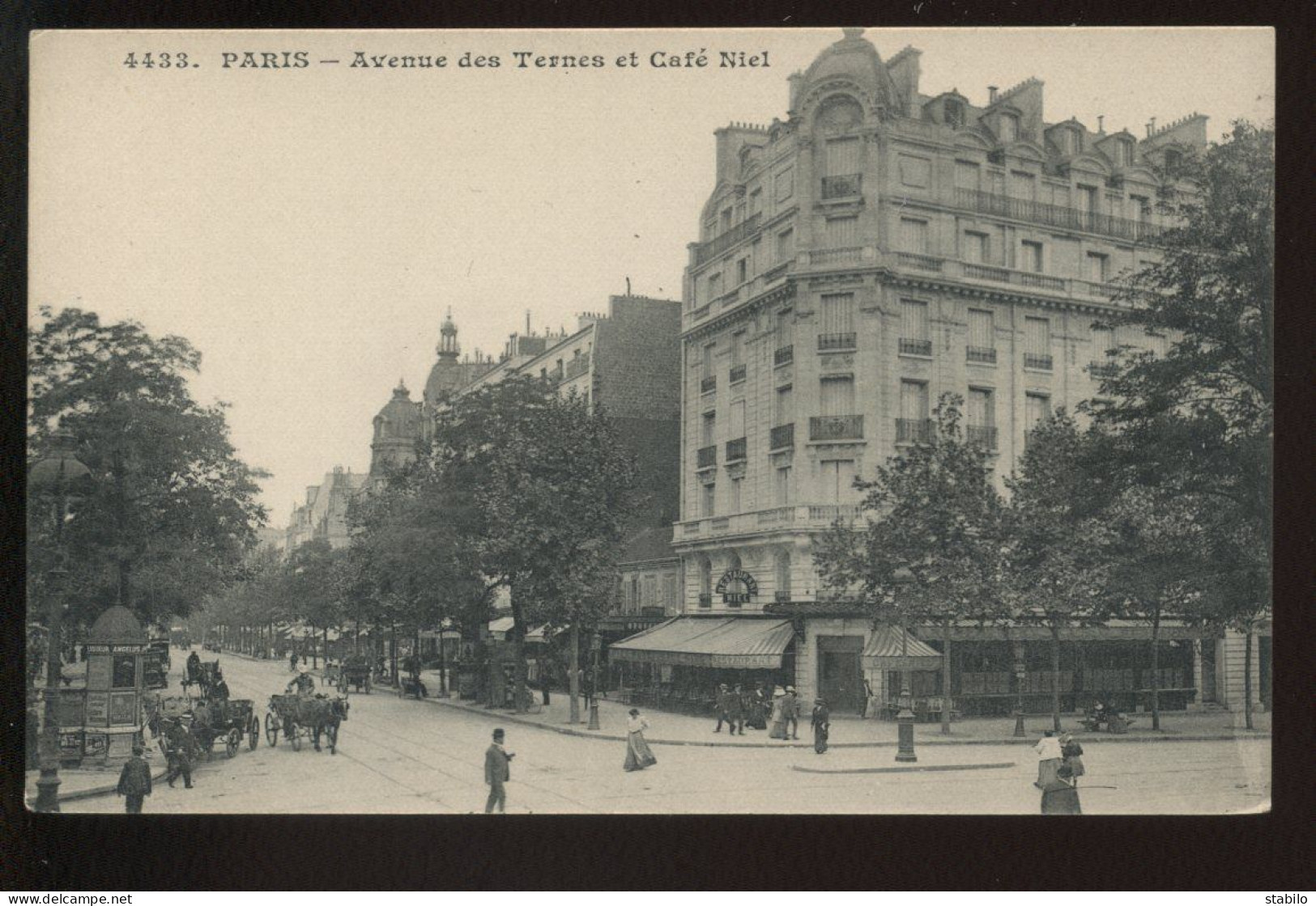 75 - PARIS 17EME - AVENUE DES TERNES ET CAFE NIEL - Arrondissement: 17