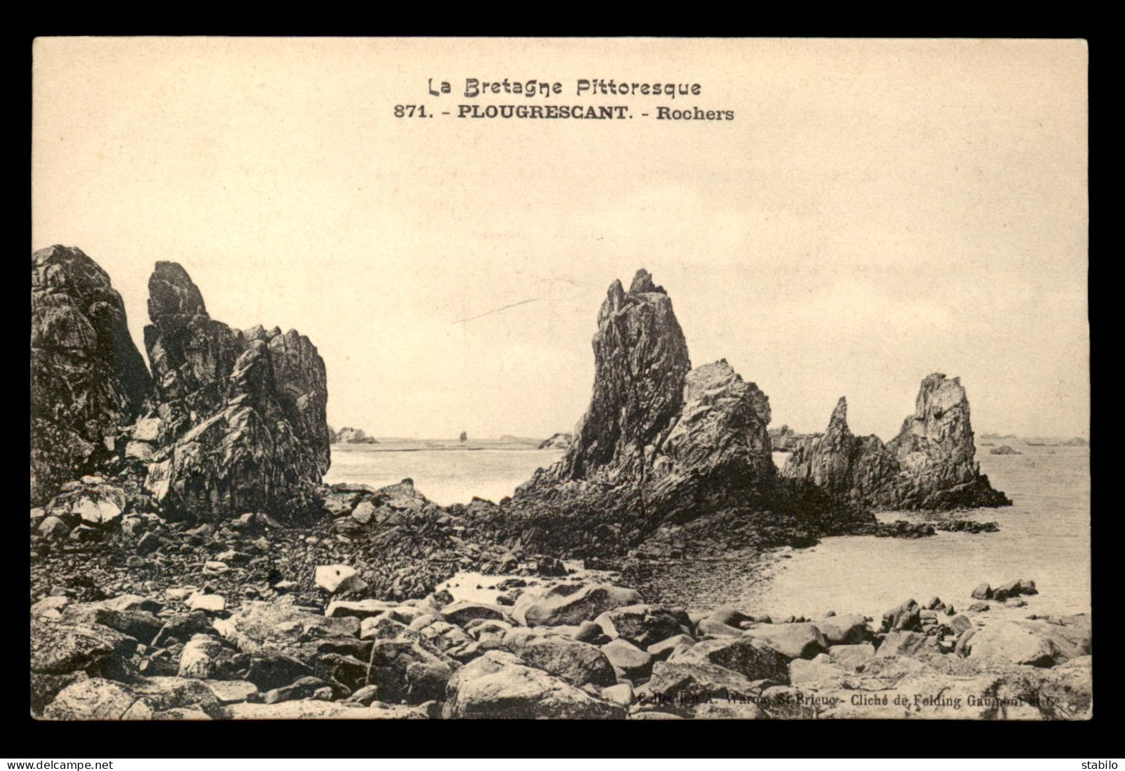 22 - PLOUGRESCANT - ROCHERS - Plougrescant