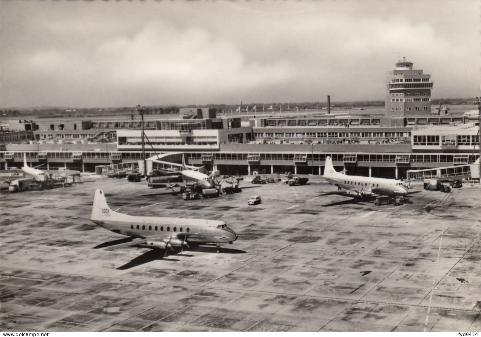 CPA - Vickers Viscount - Compagnie B.E.A ( British European Airways ) - Aéroport De Londres - 1946-....: Moderne