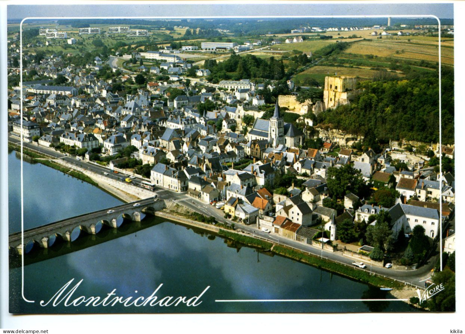 CPSM / CPM  10.5 X 15 Loir Et Cher MONTRICHARD Vue Aérienne. Le Pont Sur Le Cher Et La Ville. Au Centre, L'église * - Montrichard