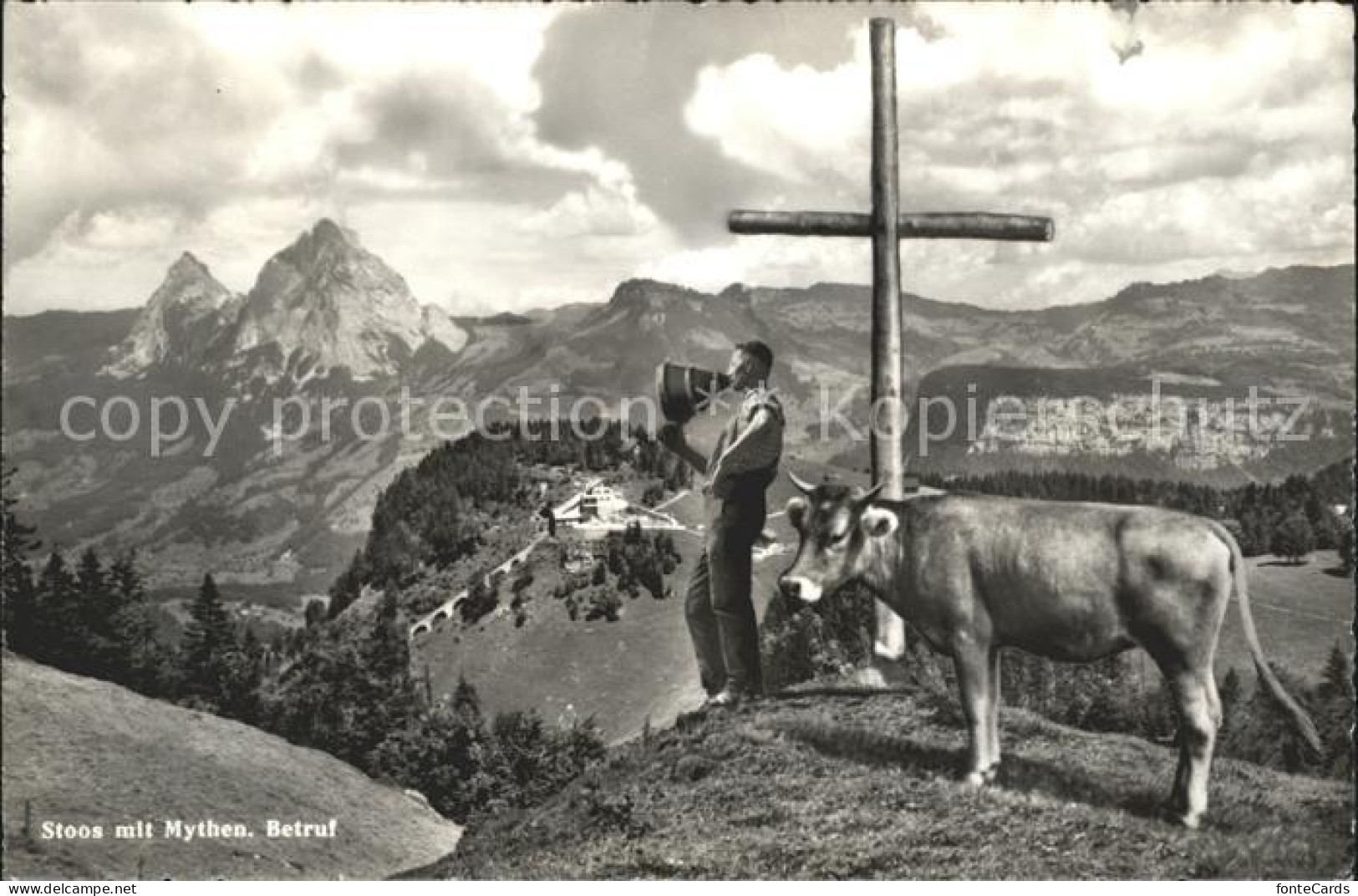 11673647 Stoos SZ Mit Mythen Bauer Kuh Betruf Bergkreuz Stoos SZ - Sonstige & Ohne Zuordnung