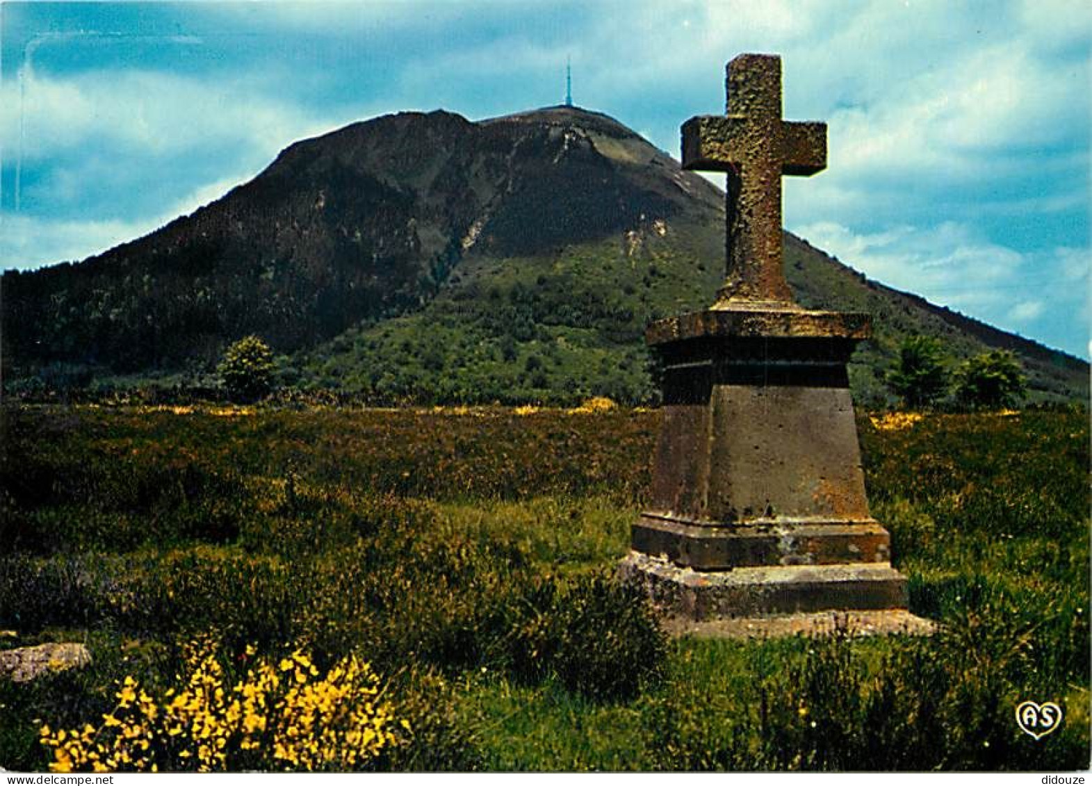 63 - Le Puy De Dome - Croix Religieuse - CPM - Carte Neuve - Voir Scans Recto-Verso - Other & Unclassified